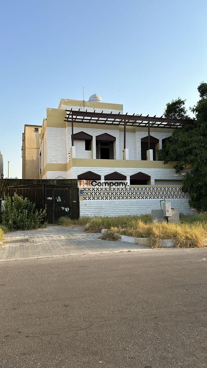 Prime Commercial Villa for Sale in Al Sa’adah | Ideal for Business Use