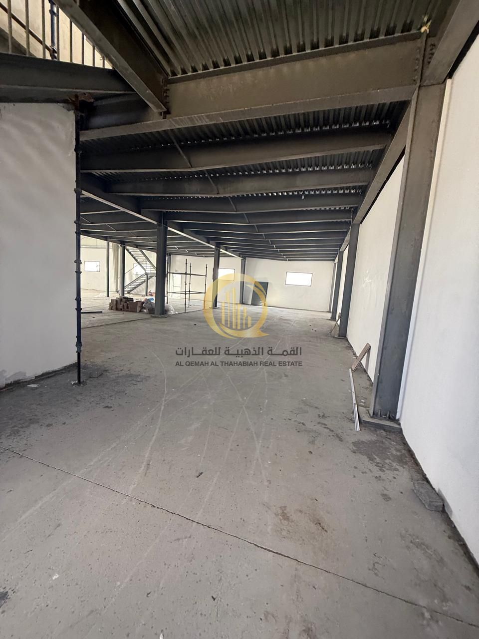 Warehouses for sale in Al-Sajaa Industrial area, Al-Hanou Al-Jalil, with excellent income. Freehold ownership for Arabs, 99 years for foreigners.