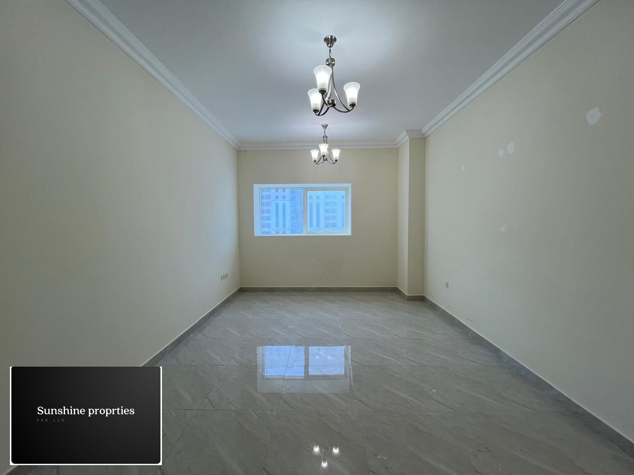 Hot offre2bhk Neat and clean with parking