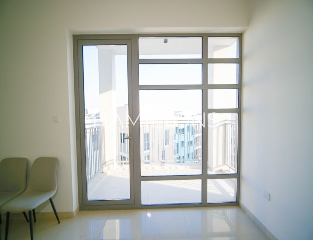 Secure Community | Fully Upgraded Apartment | Resale
