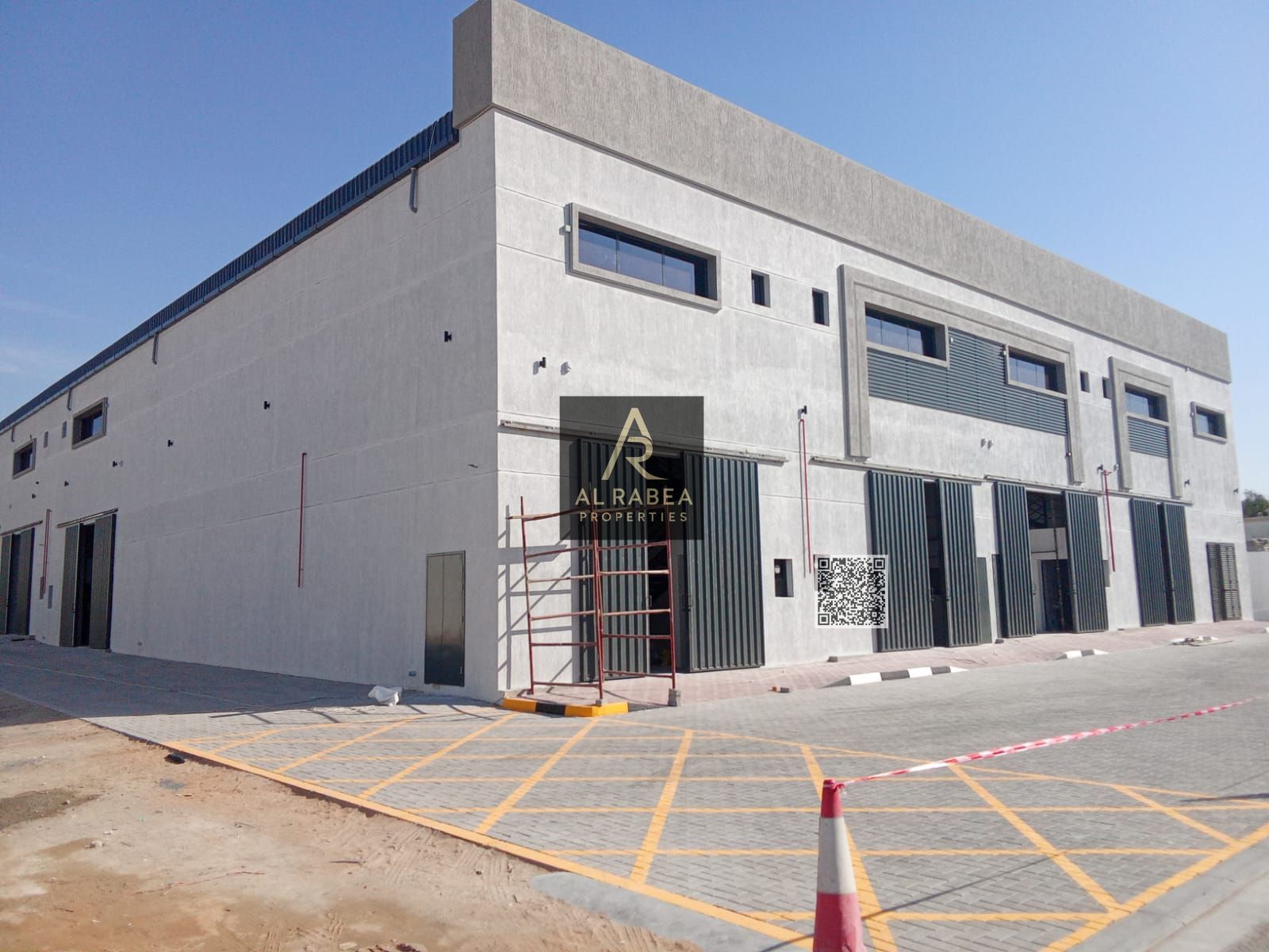 Large, excellent warehouse for annual rent