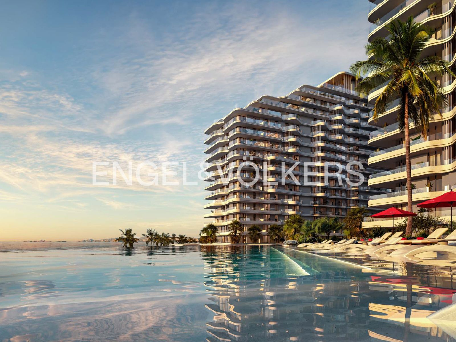 Luxury Living | Direct Beach Access and Sea Views