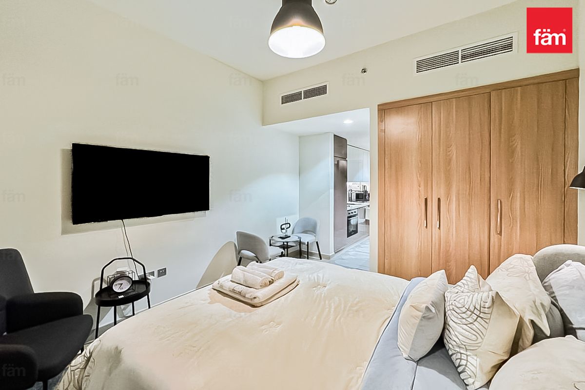 All Bills Inc. | Furnished Studio | Lagoon Facing