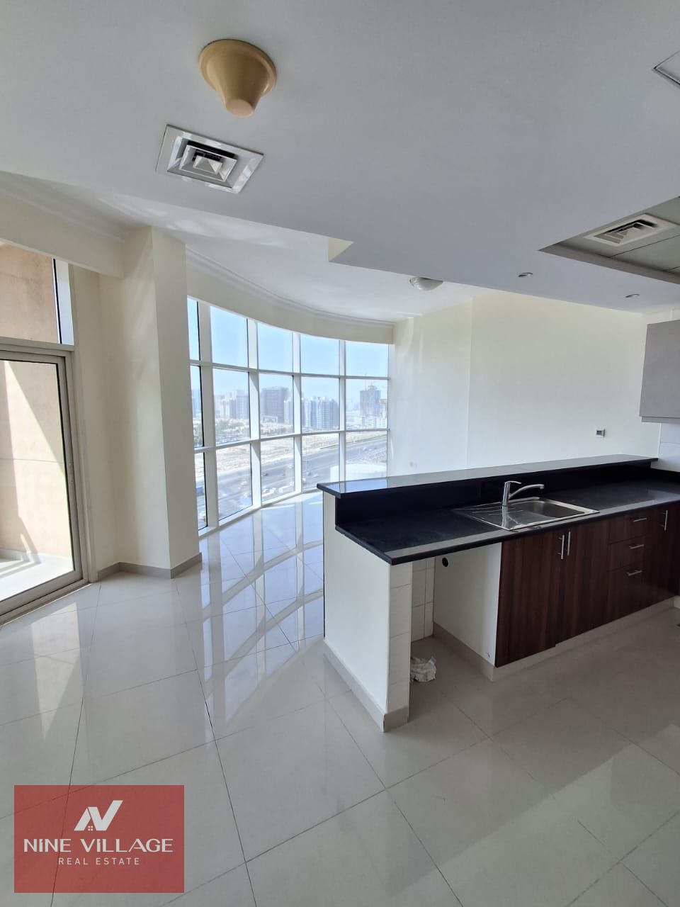 High Floor 1BHK Apartment | Ready to Move | Affordable Rent | Prime Location