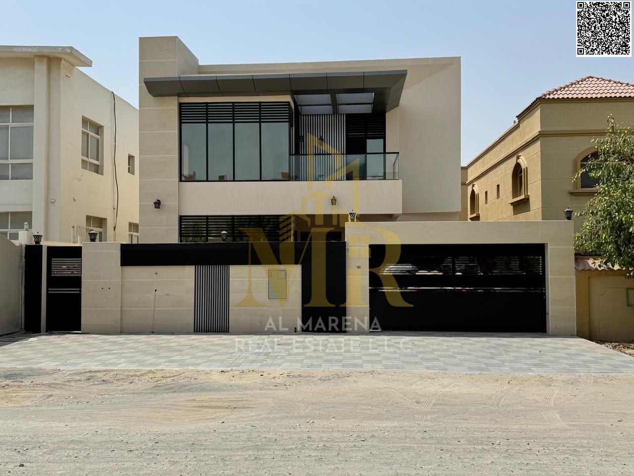 Take advantage of this exceptional opportunity to own a luxurious villa with an elegant architectural design at a special price.