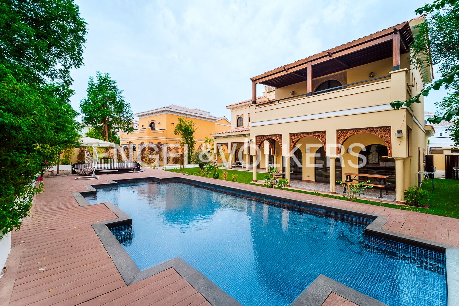 Luxury Villa with Private Pool and Garden