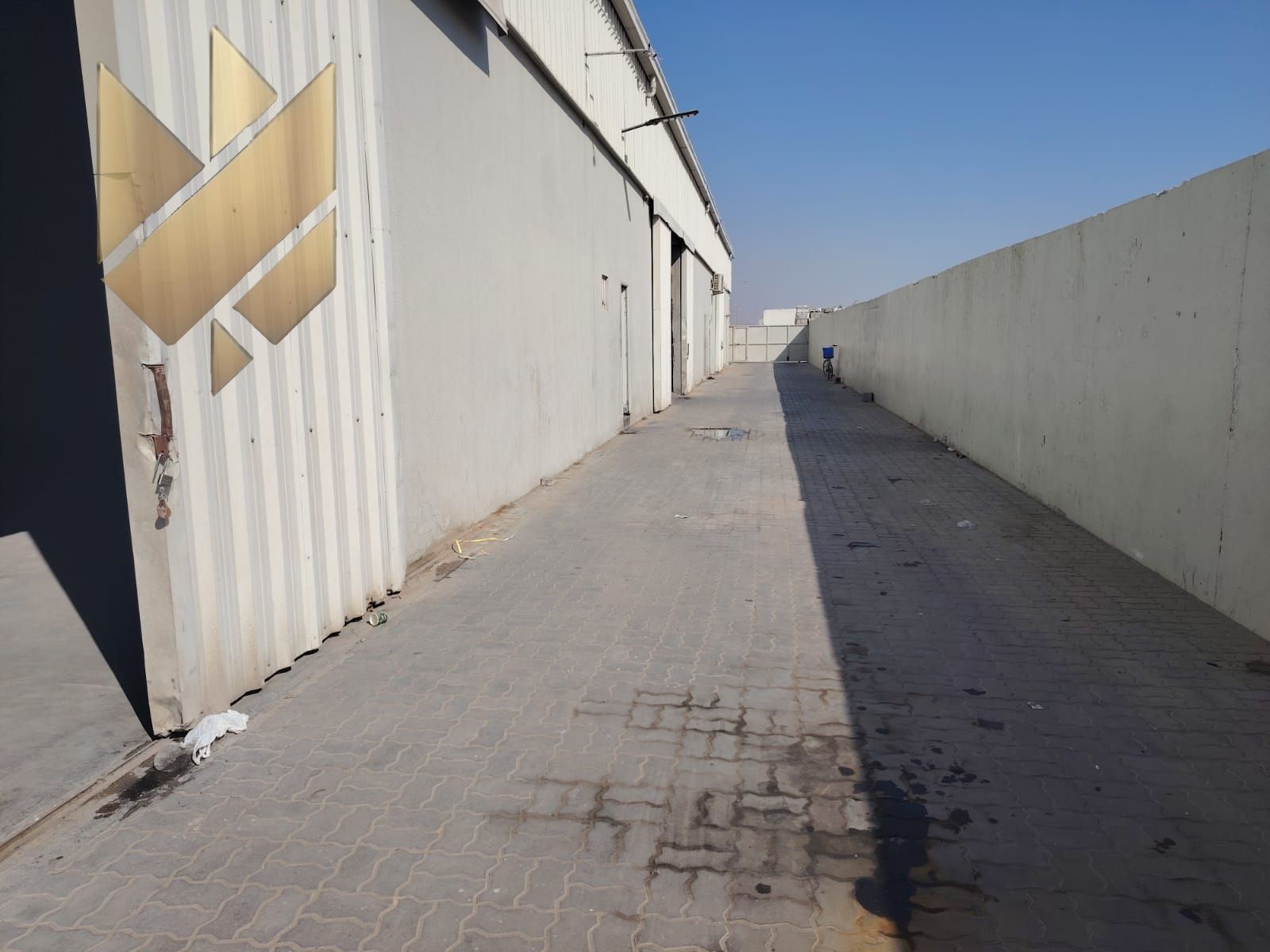 Warehouses for Rent in Sajaa Various Sizes