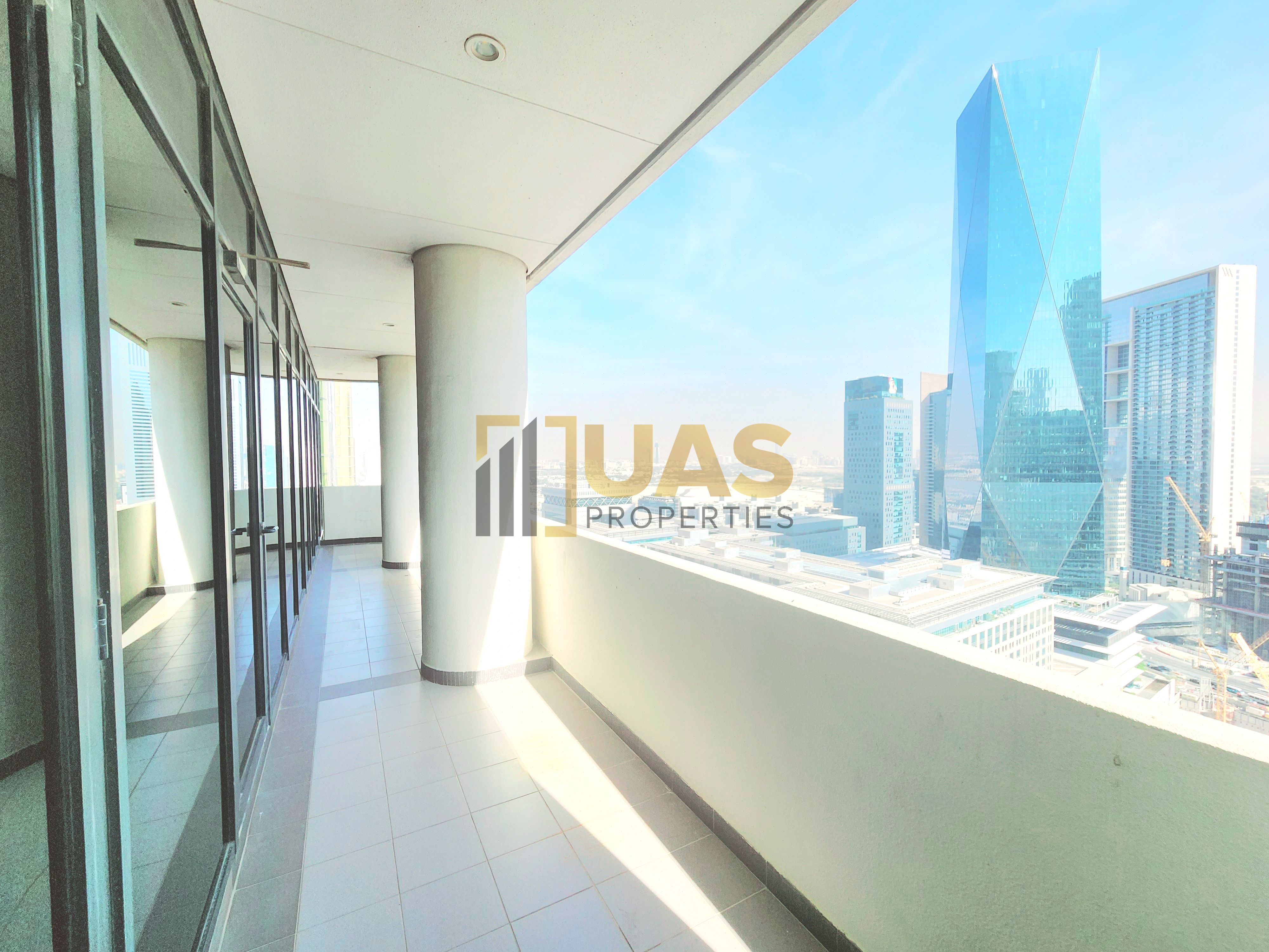 Spacious 4Bhk | Ready To Move | Chiller Free