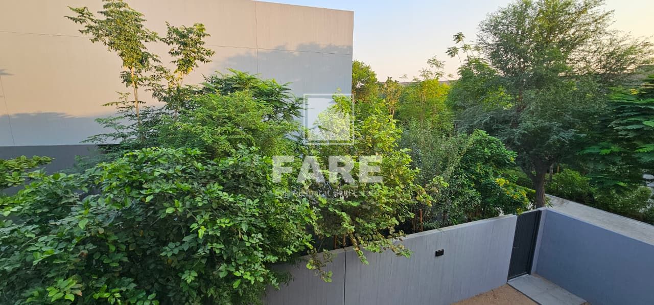 Modern 3-Bedroom Townhouse | Middle Unit | Prime Location in Masaar