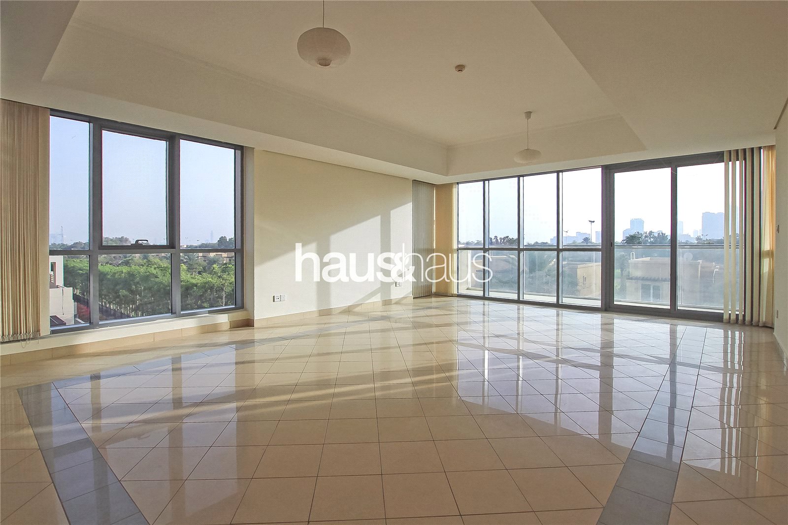 Spacious 3 Bed | 2 Balconies | Stunning Views