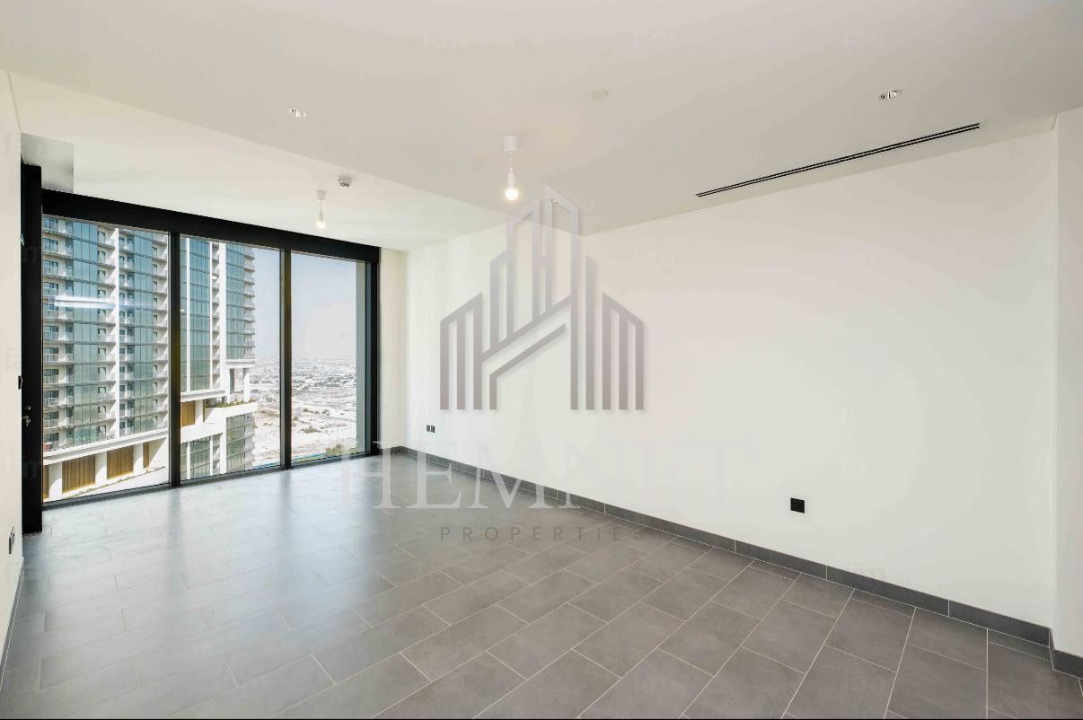 Unfurnished | Vacant | Brand New