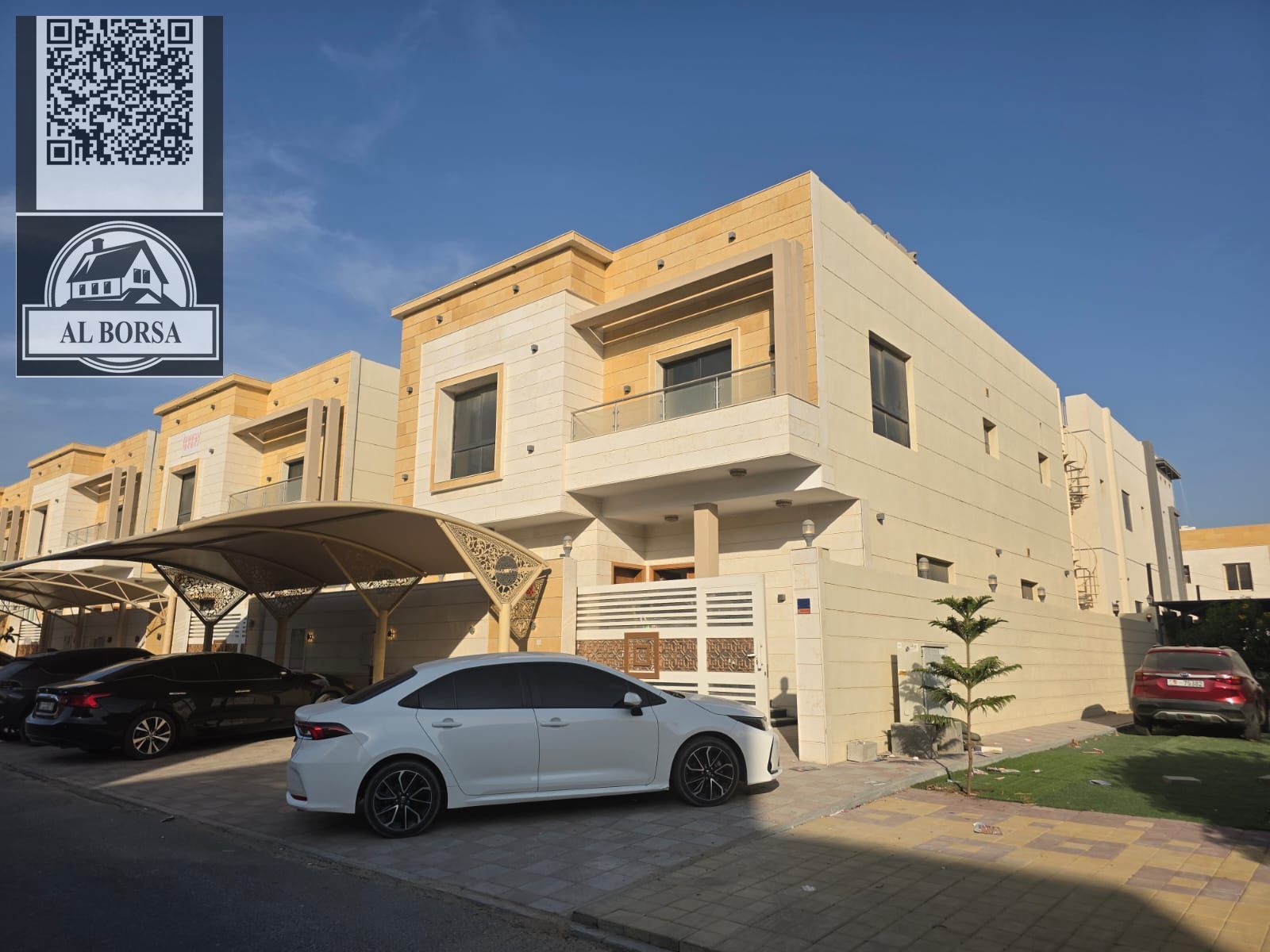 Villa for sale in Al Yasmin, 5 master bedrooms, 2 living rooms, majlis, kitchen, maid's room and yard
