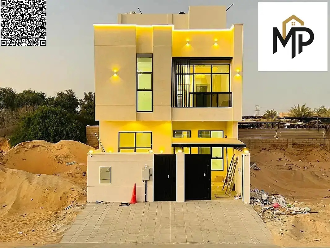 "Own a luxury townhouse ready to move in with all fees included – luxurious design and prime location!"