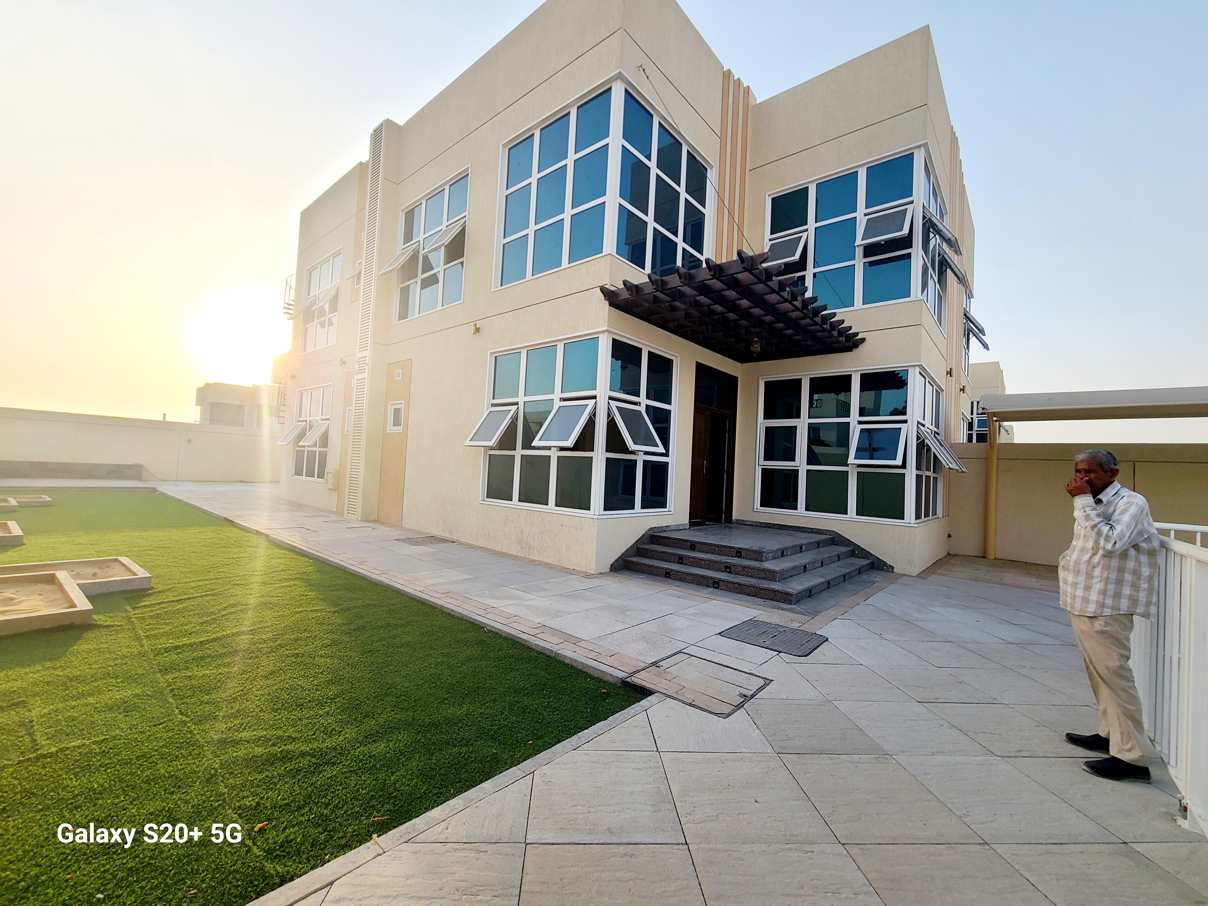Brand new 4b villa with pool barashi sharjah