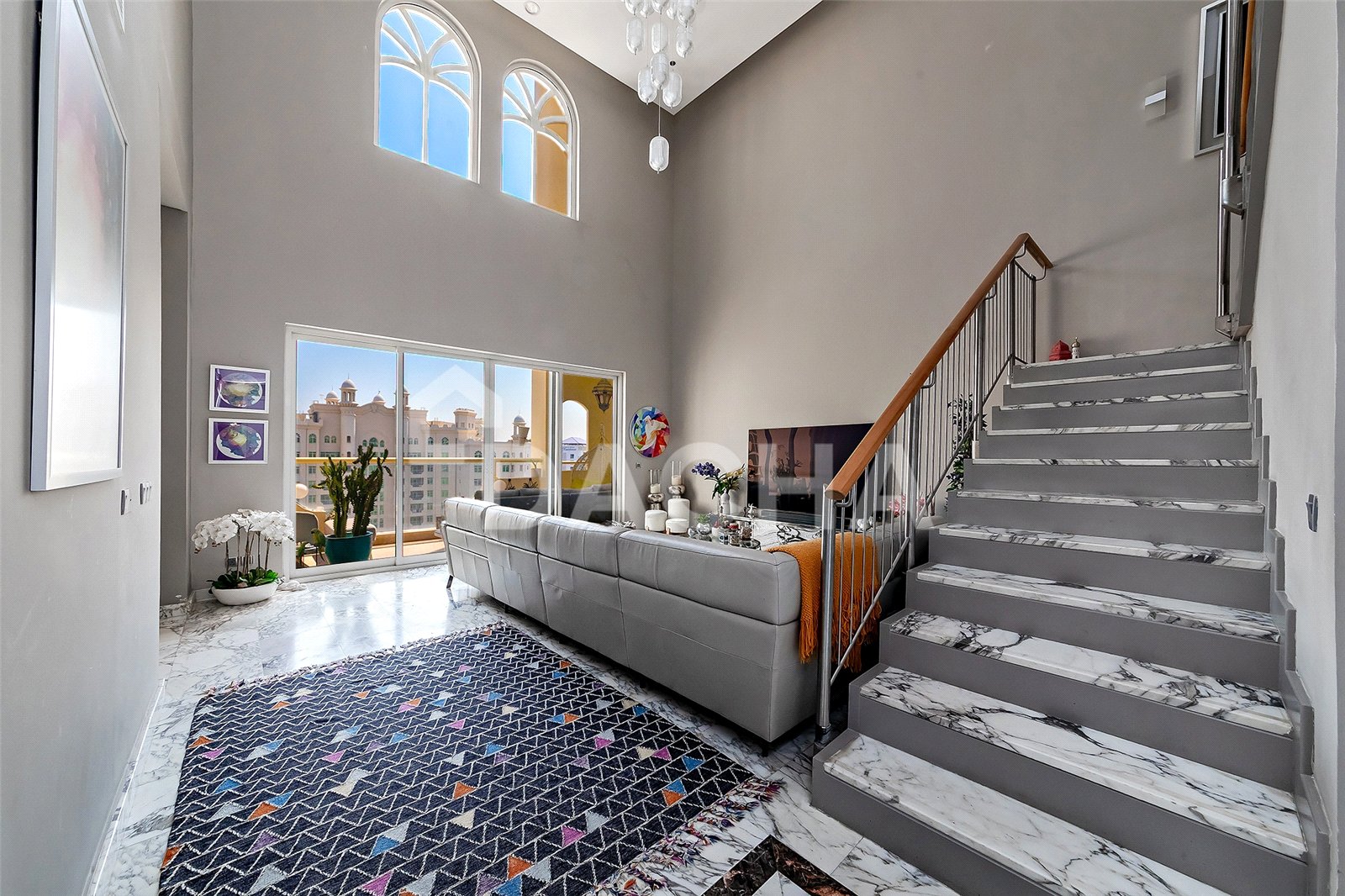 Renovated G-Type Penthouse | Stunning Sea Views