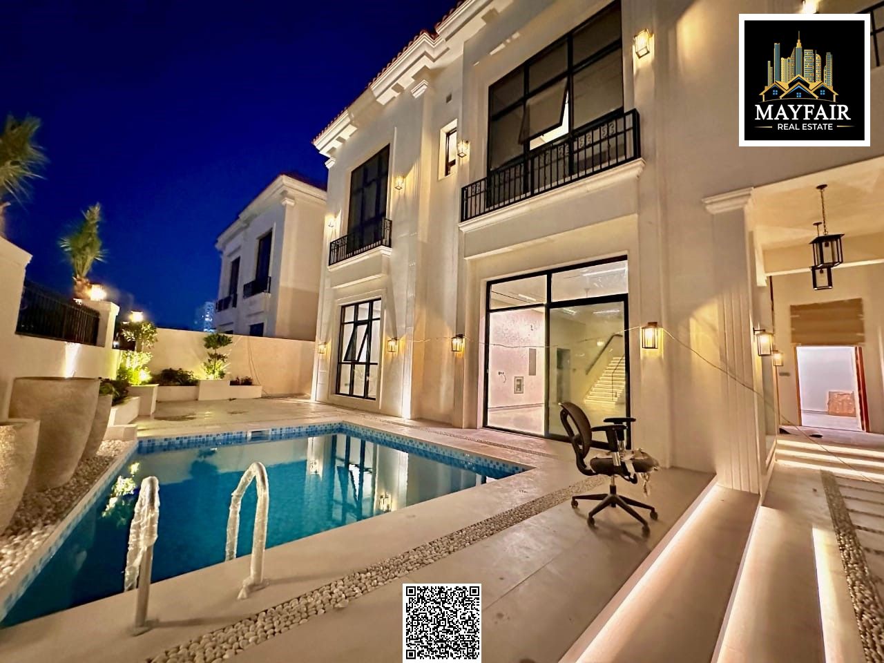 A villa that combines architectural luxury, high-end finishes, and spacious areas that give you a real sense of privacy and distinction.