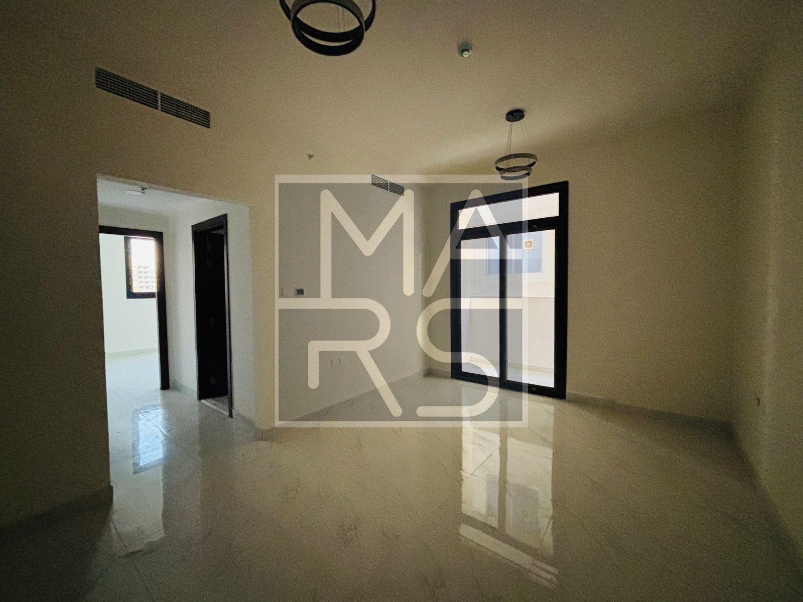 One bedroom, living room, 2 balconies, 1 bathroom. First occupancy. Al Falaheen area, minutes from Sharjah Airport. Price: 44,000 AED, payable in 4 in