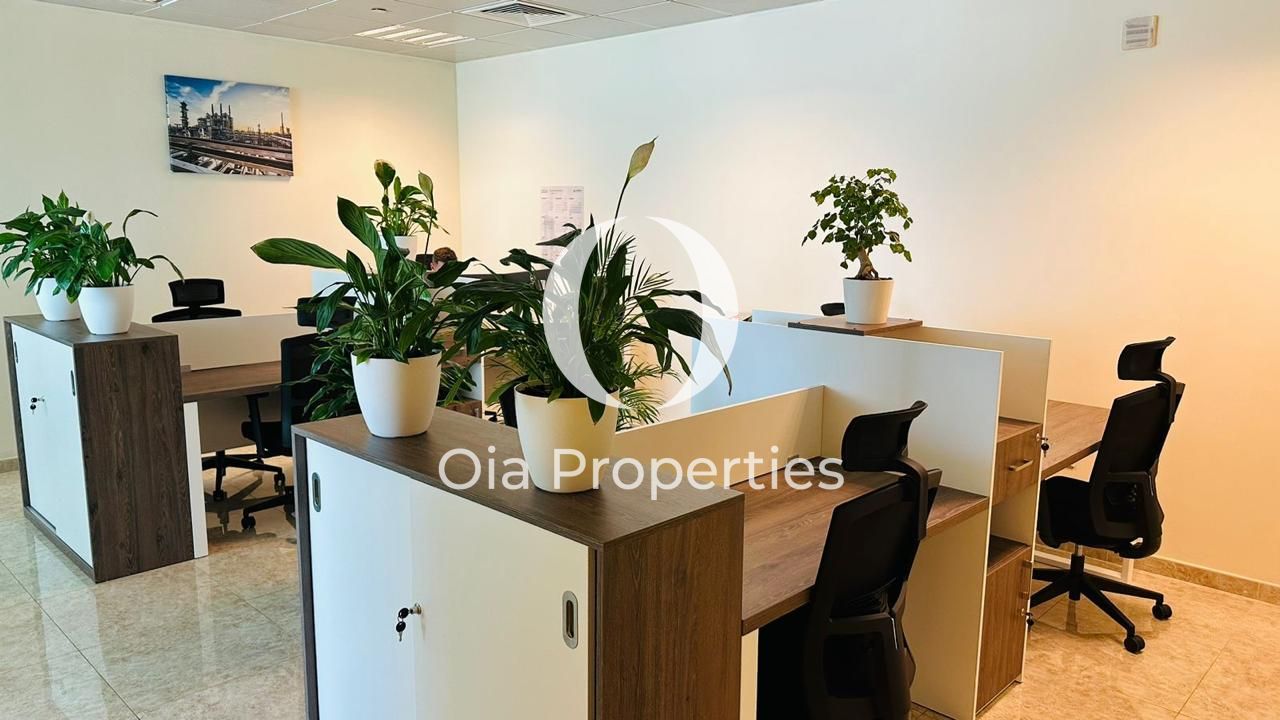 Prime High-Floor | Ready to Lease | Fully Furnished