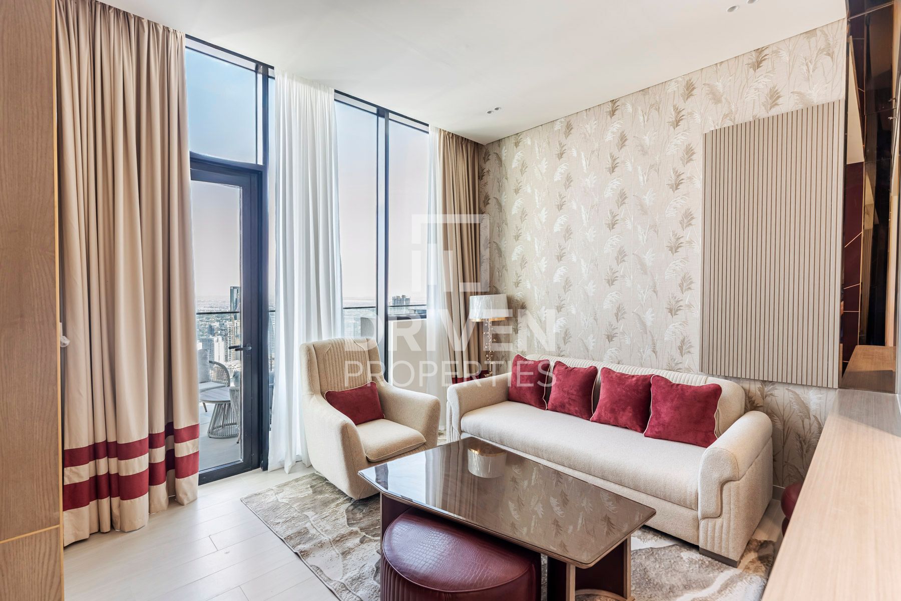 12 Cheques | Special Design Furniture | High Floor