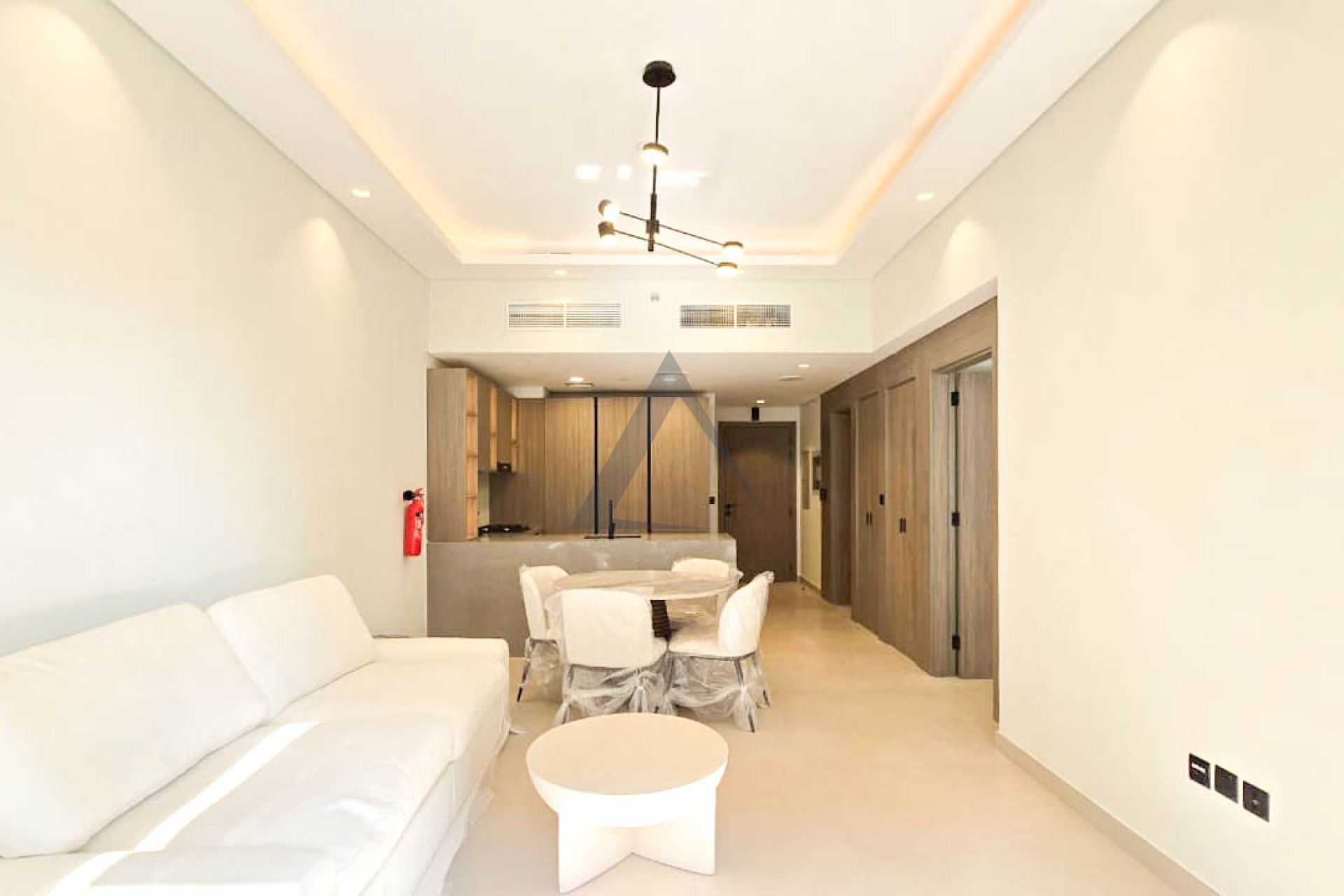 Modern Living | Fully Furnished | Vacant