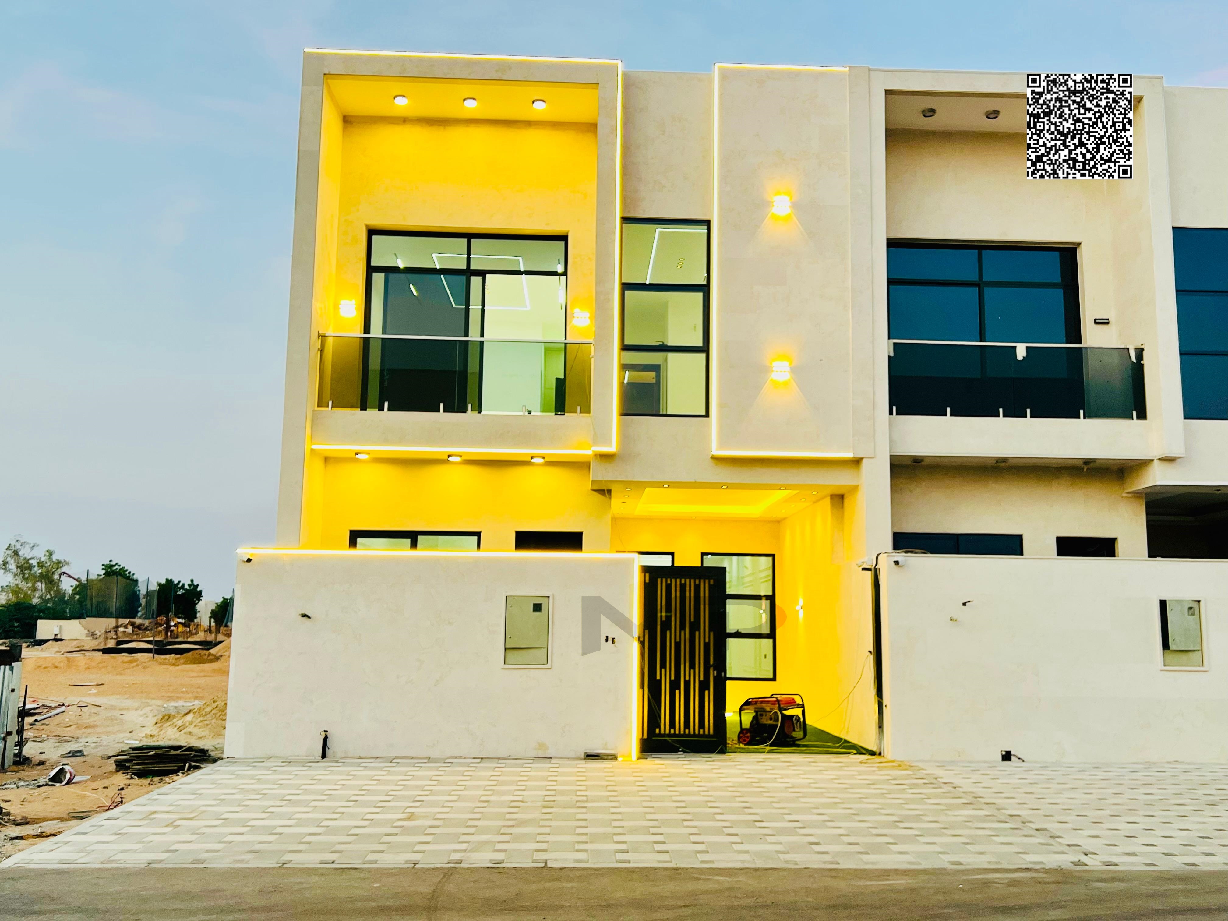 Opportunity to own a villa, registration fees included, ready to move in, close to all services, with luxurious designs.