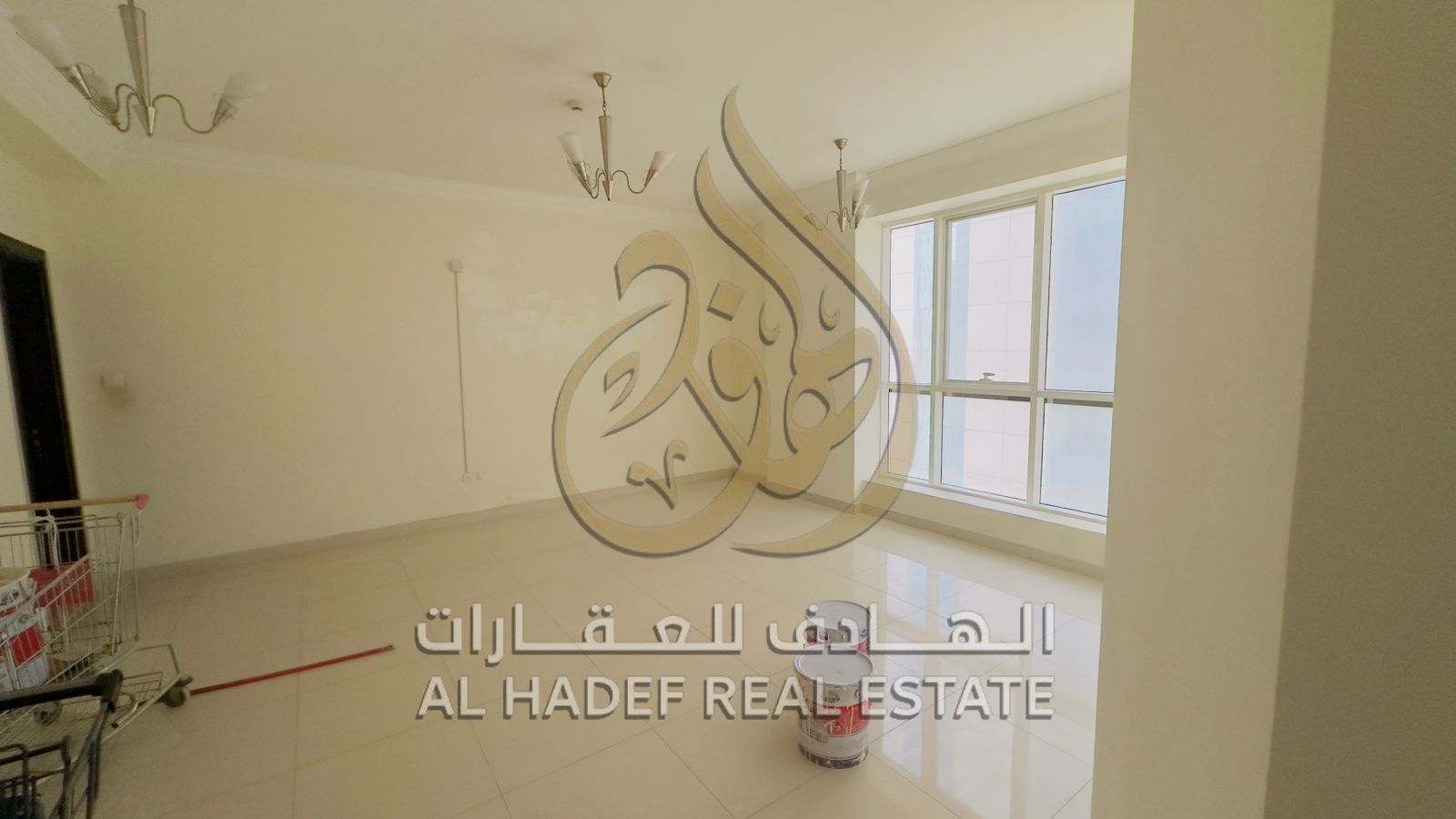 A unique opportunity to live in one of Sharjah's most desirable areas – a spacious apartment on Al Khan Street with urban views and a strategic locati