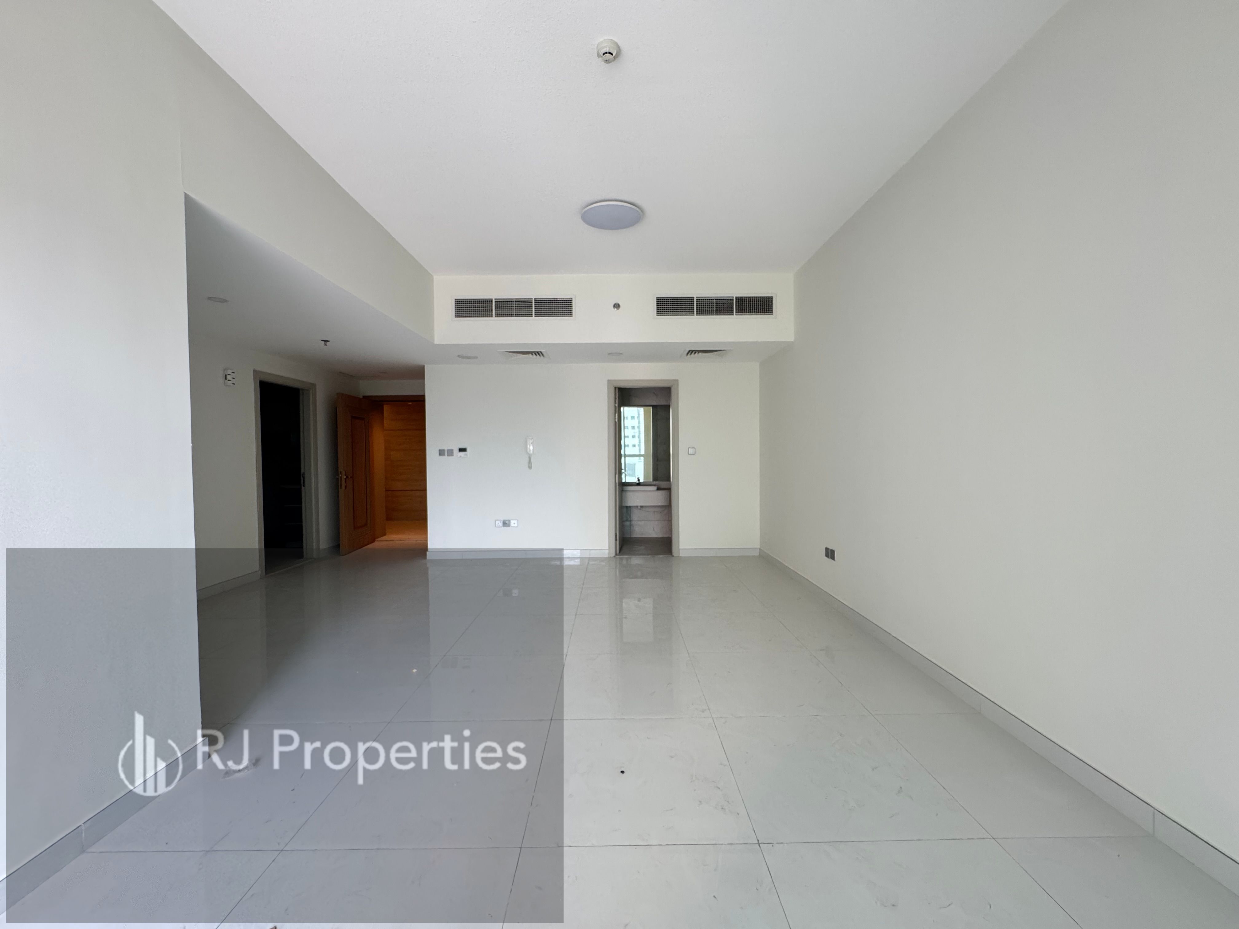 Brand new luxury 2bhk with Gym & pool waderobe 3wishroom parking jest 72k