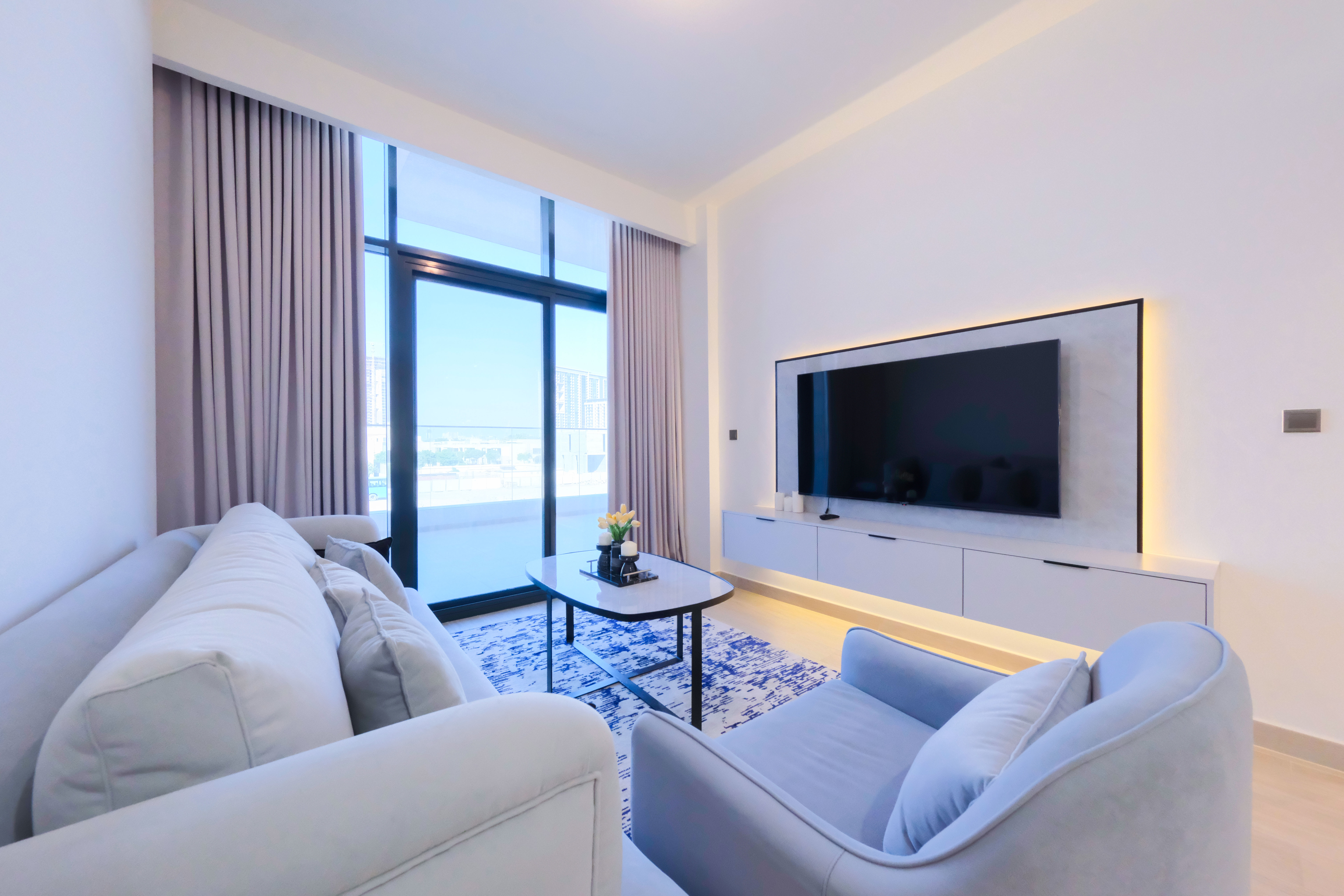 Modern & Spacious Apartment | Azizi Riviera 22