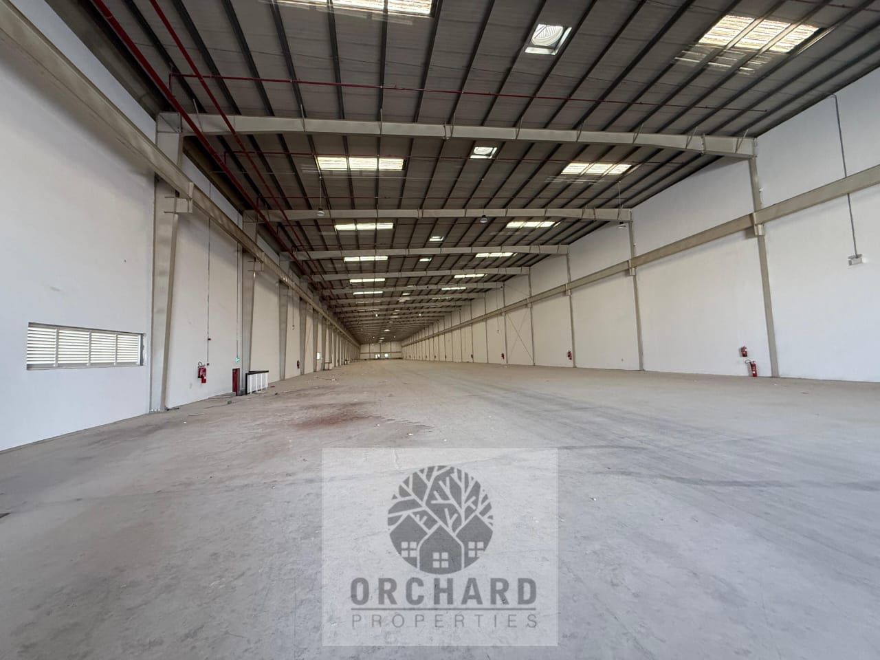 READY / WONDERFUL/ 60000 SQFT WAREHOUSE /GOOD FOR HEAVY STORAGE