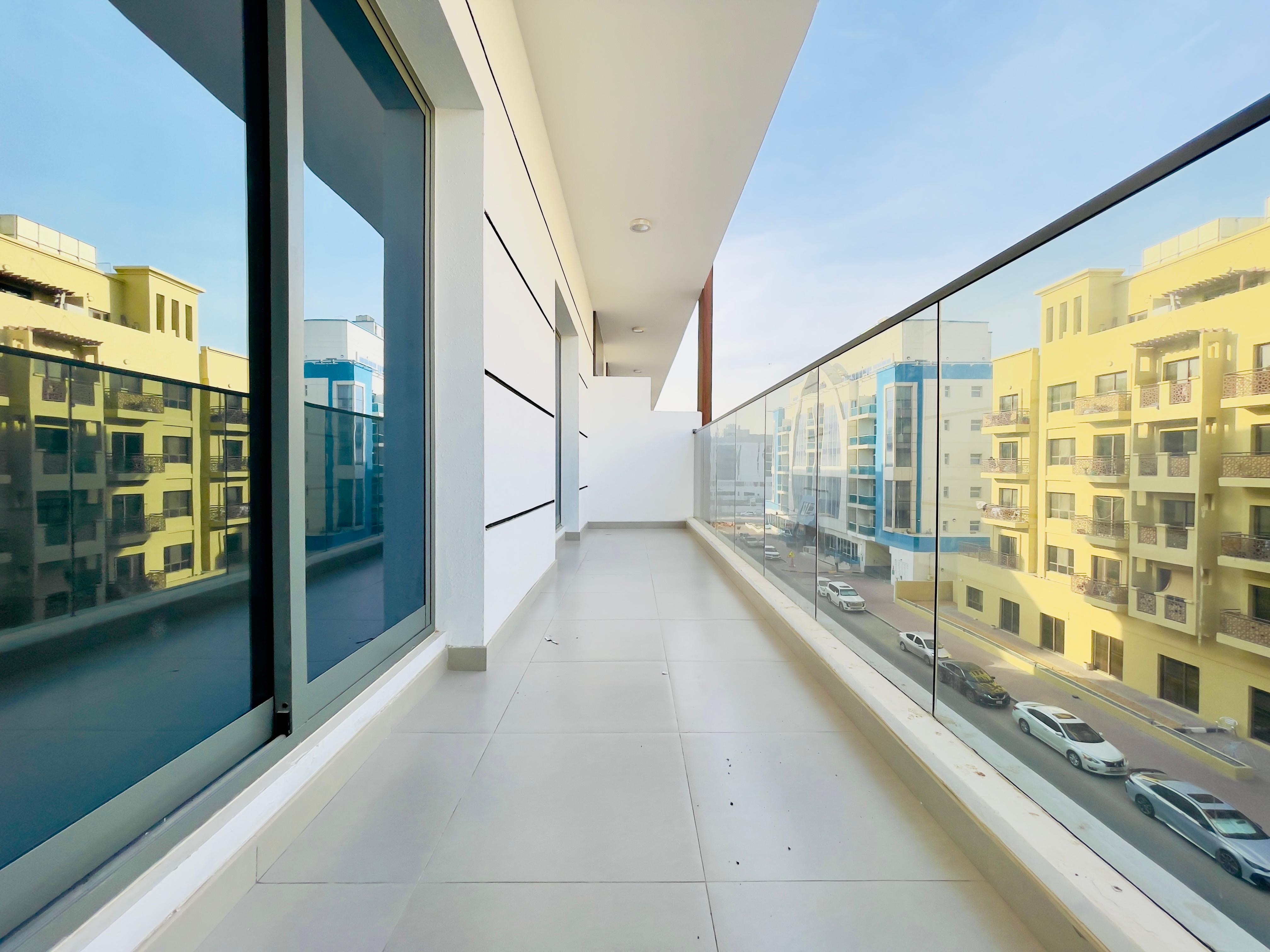 Huge size 1bhk flat - near by bus station - 6 cheques payments