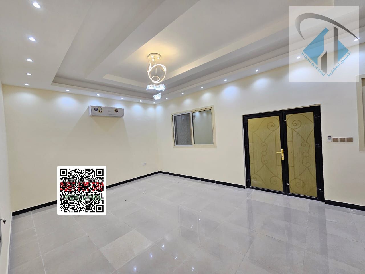 A detached villa at a bargain price for rent directly behind the mosque, opposite Sheikh Mohammed Bin Zayed Road, with a very large yard, ready to mov