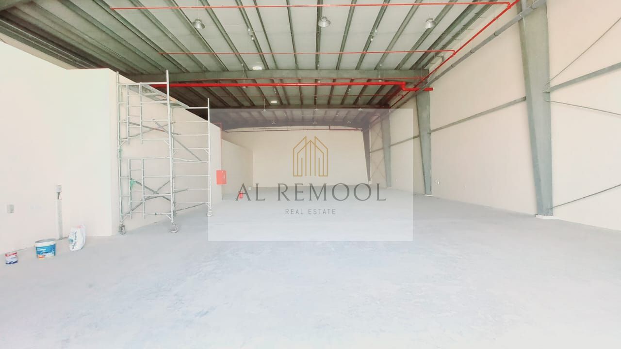 BRAND NEW !! 4900-SQFT WAREHOUSE WITH 50KW ELECTRICITY