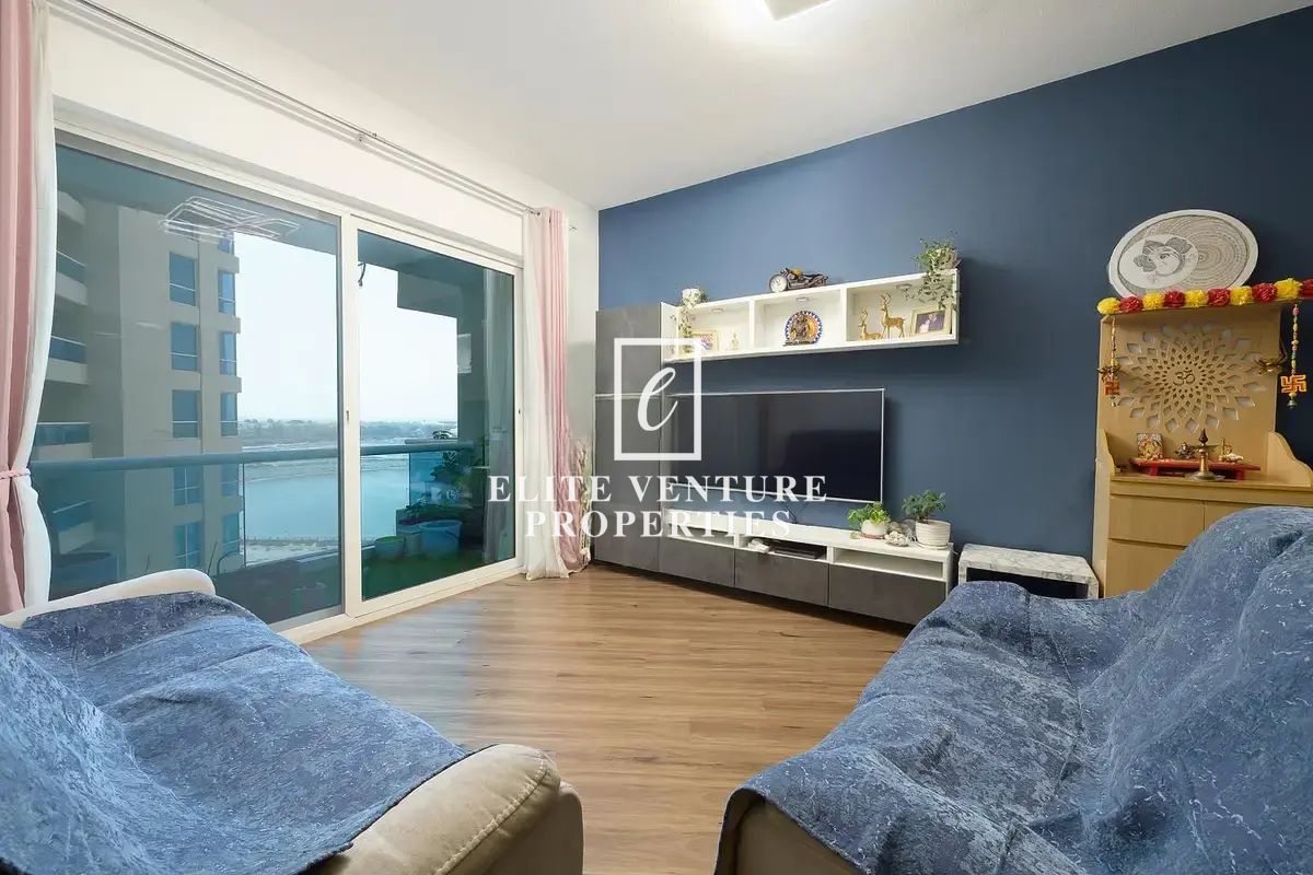 VACANT ON TRANSFER | INVESTOR DEAL | 2 BALCONY | 2 PARKING SPACE | FULLY UPGRADED