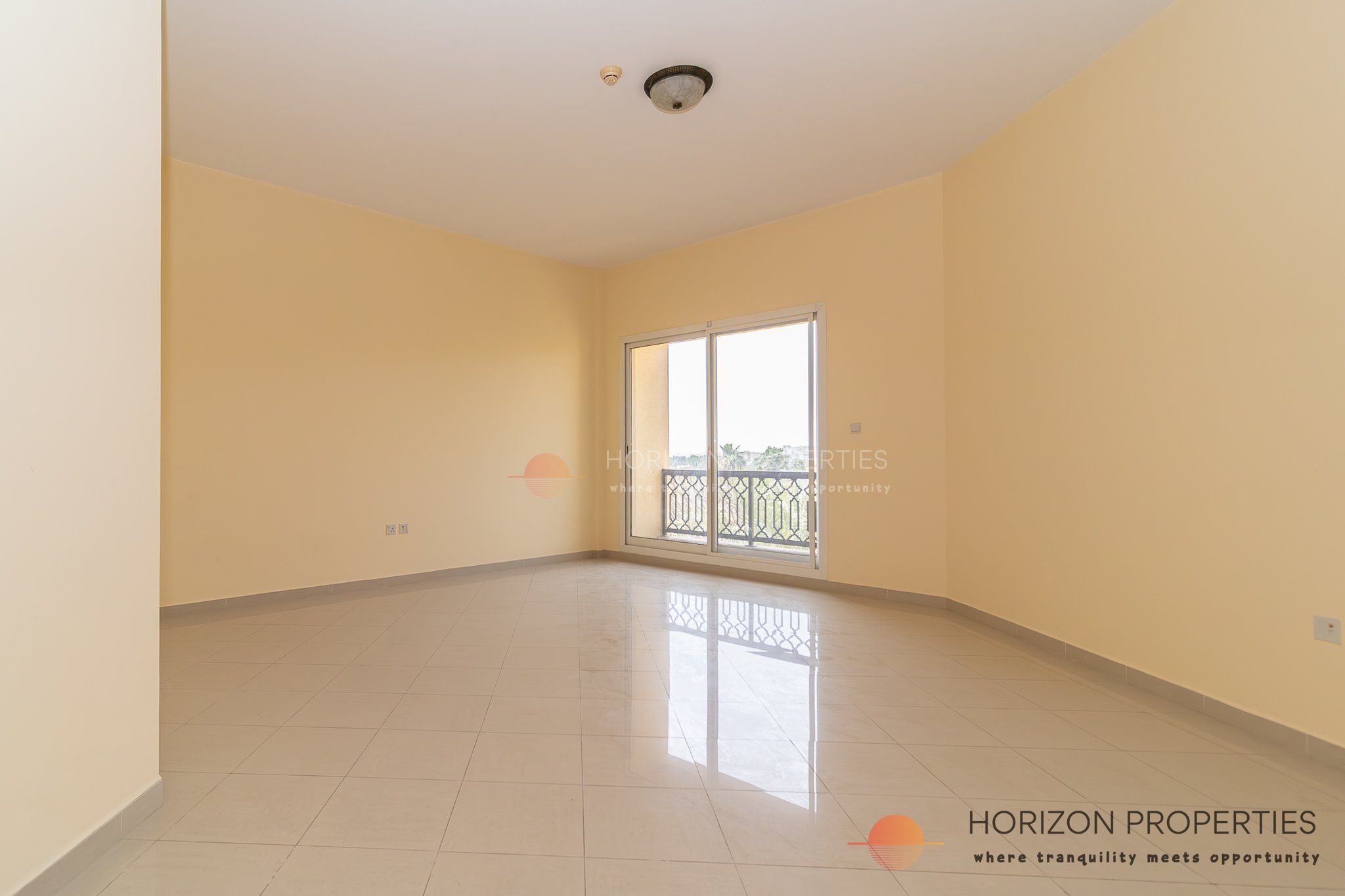 Bright 1Bed Apartment | Serene Garden View