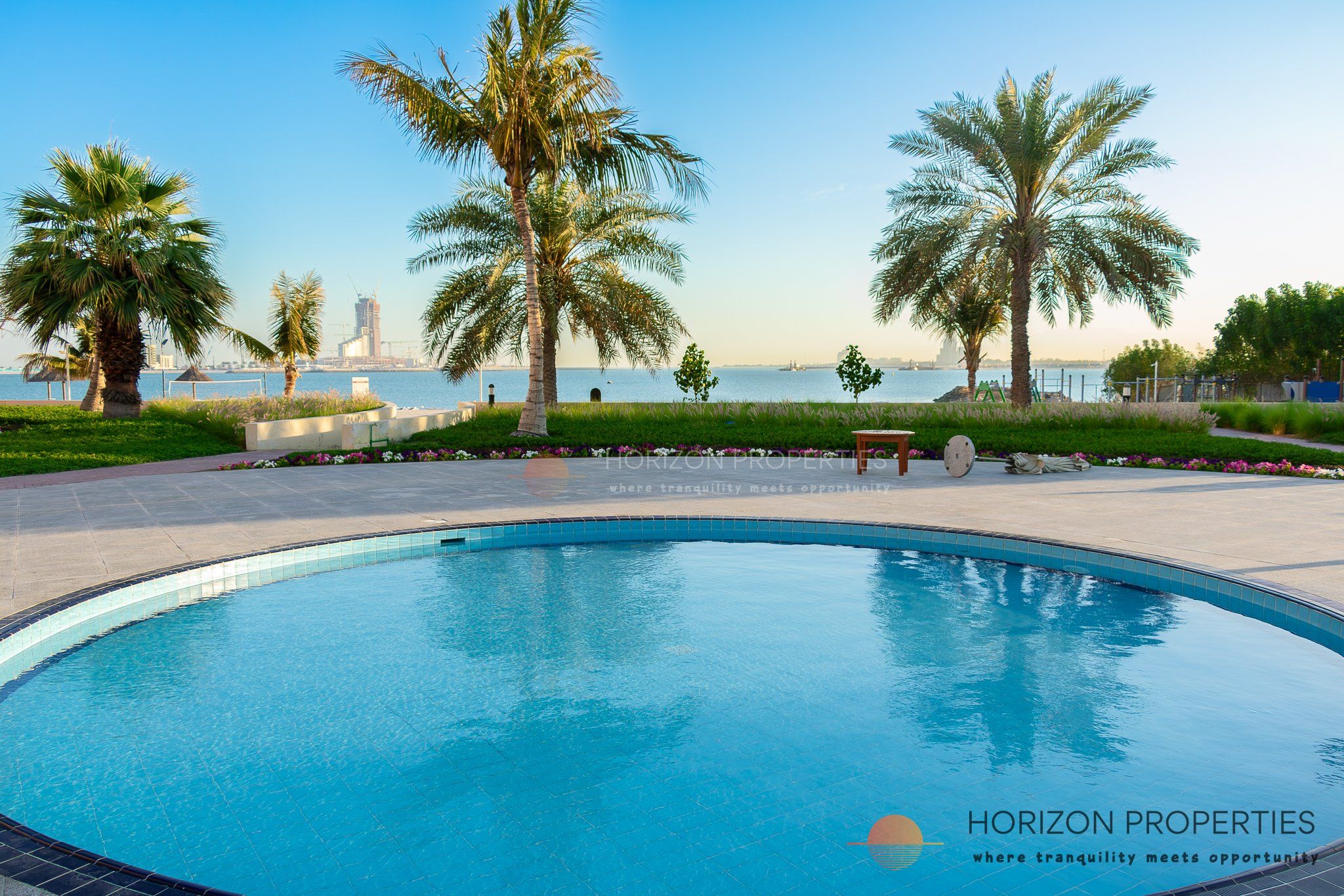 Elegant 1Bed Apartment | Part Beach View