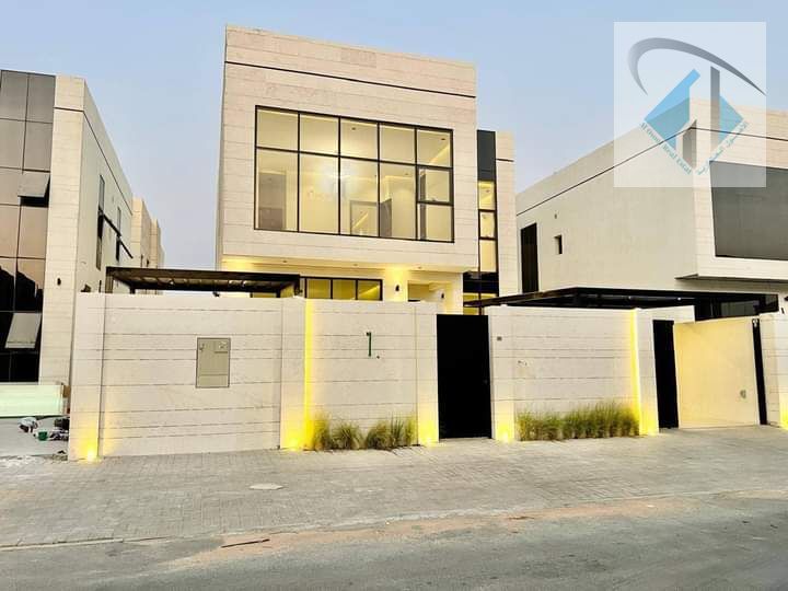 Villa for sale at a bargain price, freehold ownership for all nationalities