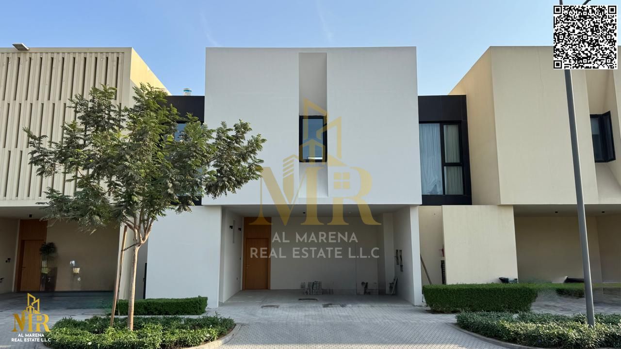 Luxury villa in Al Zorah with prime location and stunning view, featuring a pool and AC-inclusive price. A perfect choice for comfort and elegance.