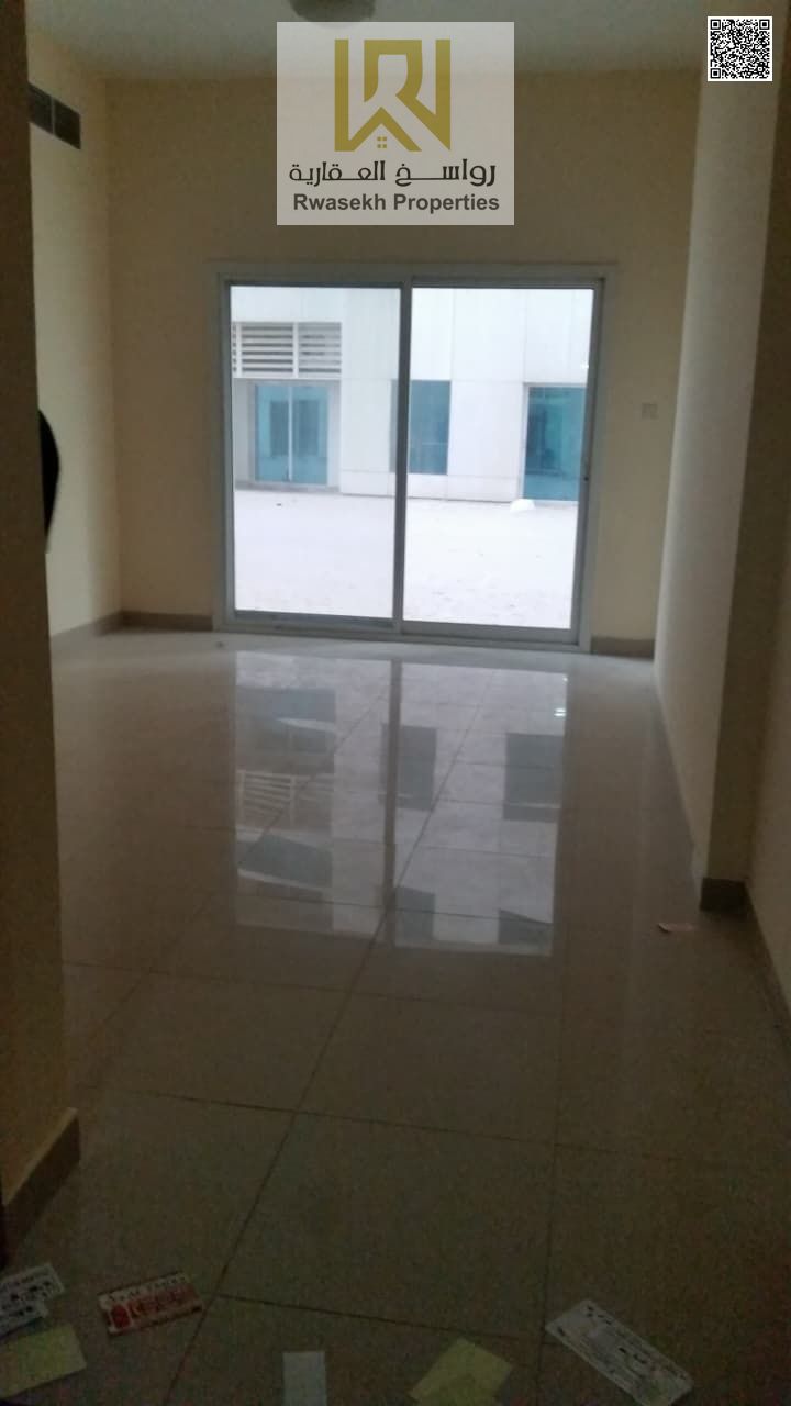 1 Bedroom Apartment for Sale with Balcony & Parking – Spacious 940 sqft