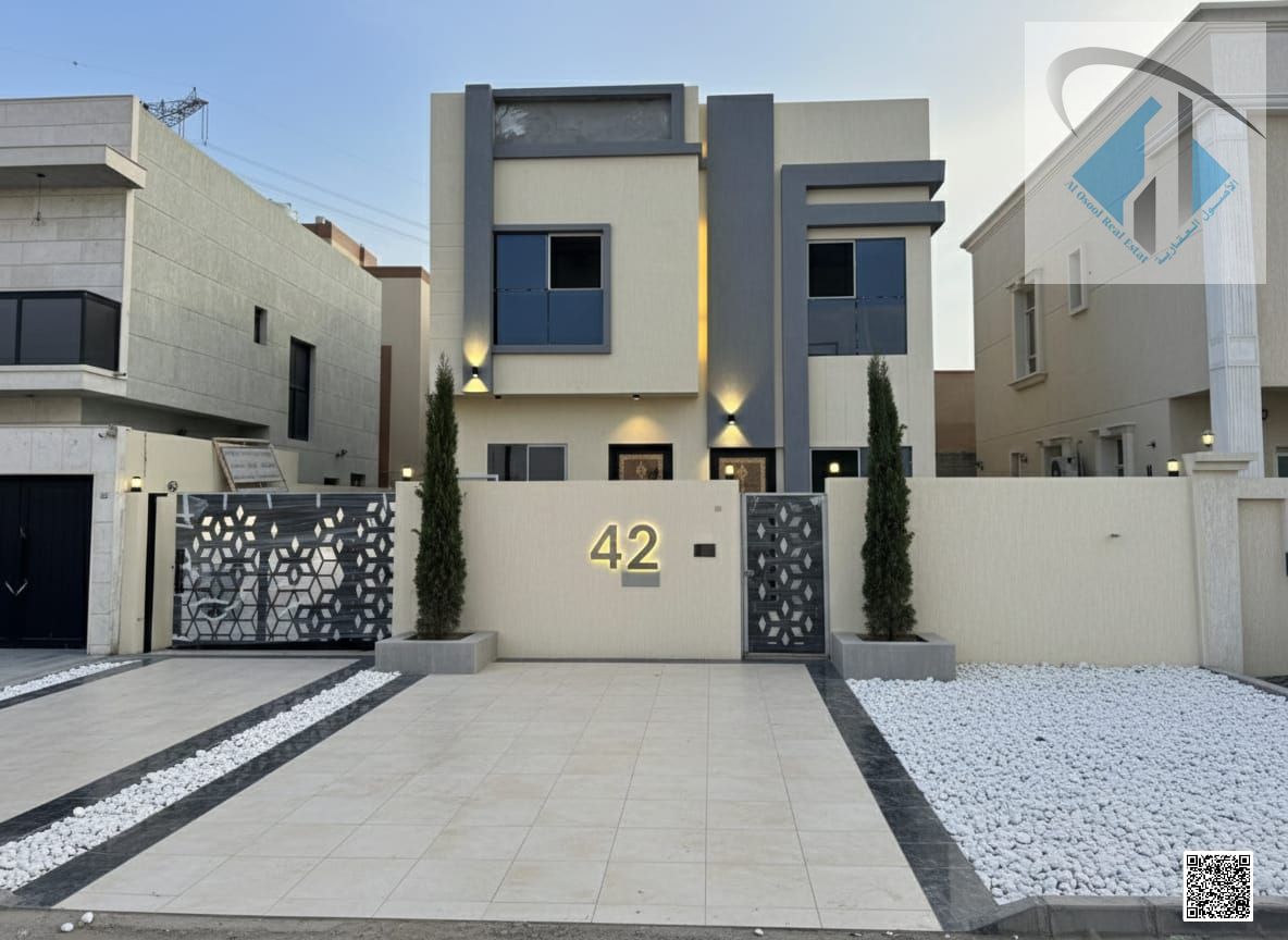 Villa for sale, bargain price, includes registration fees, freehold ownership from the owner.