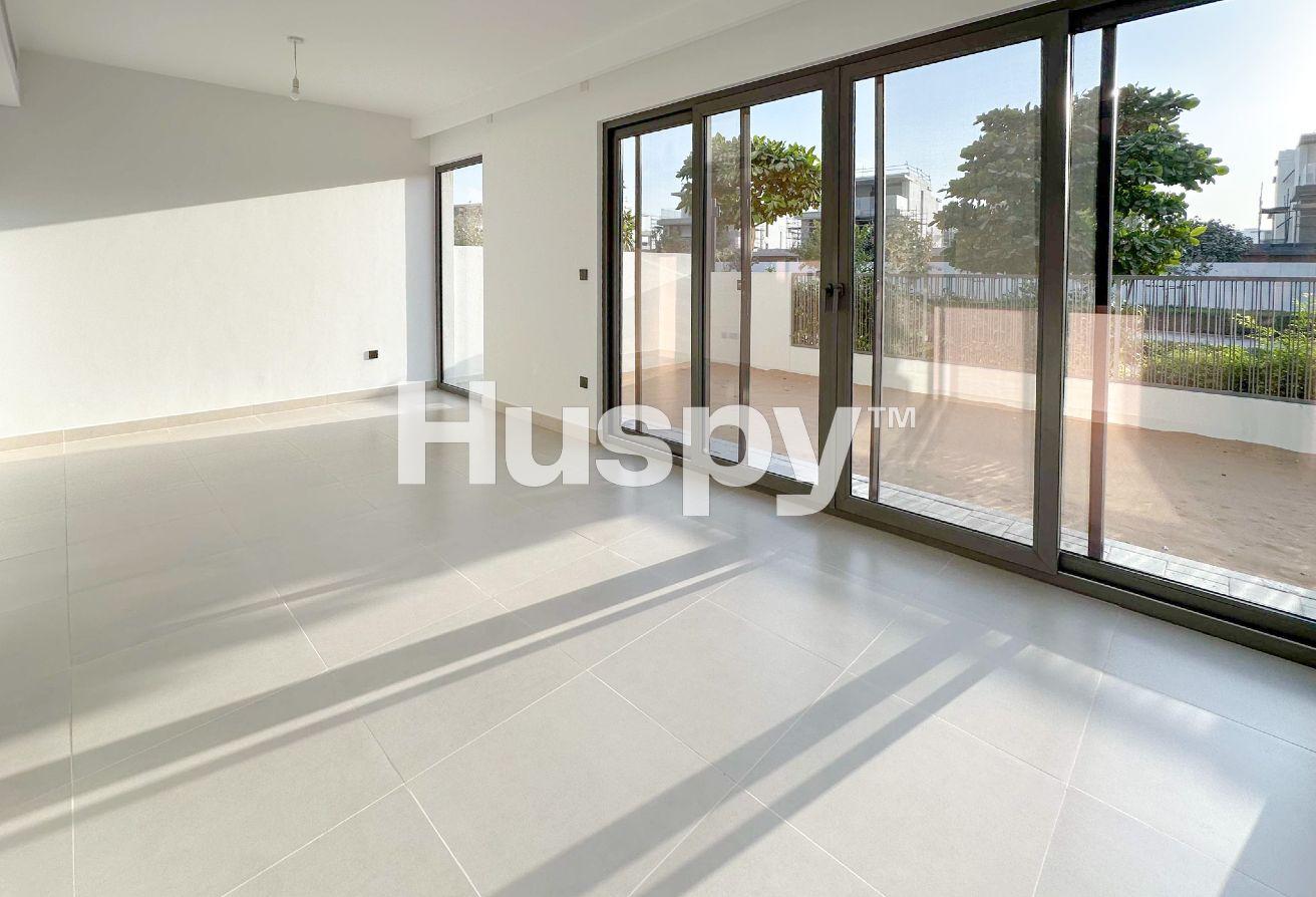 Single Row | Opposite Pool and Park | Vacant