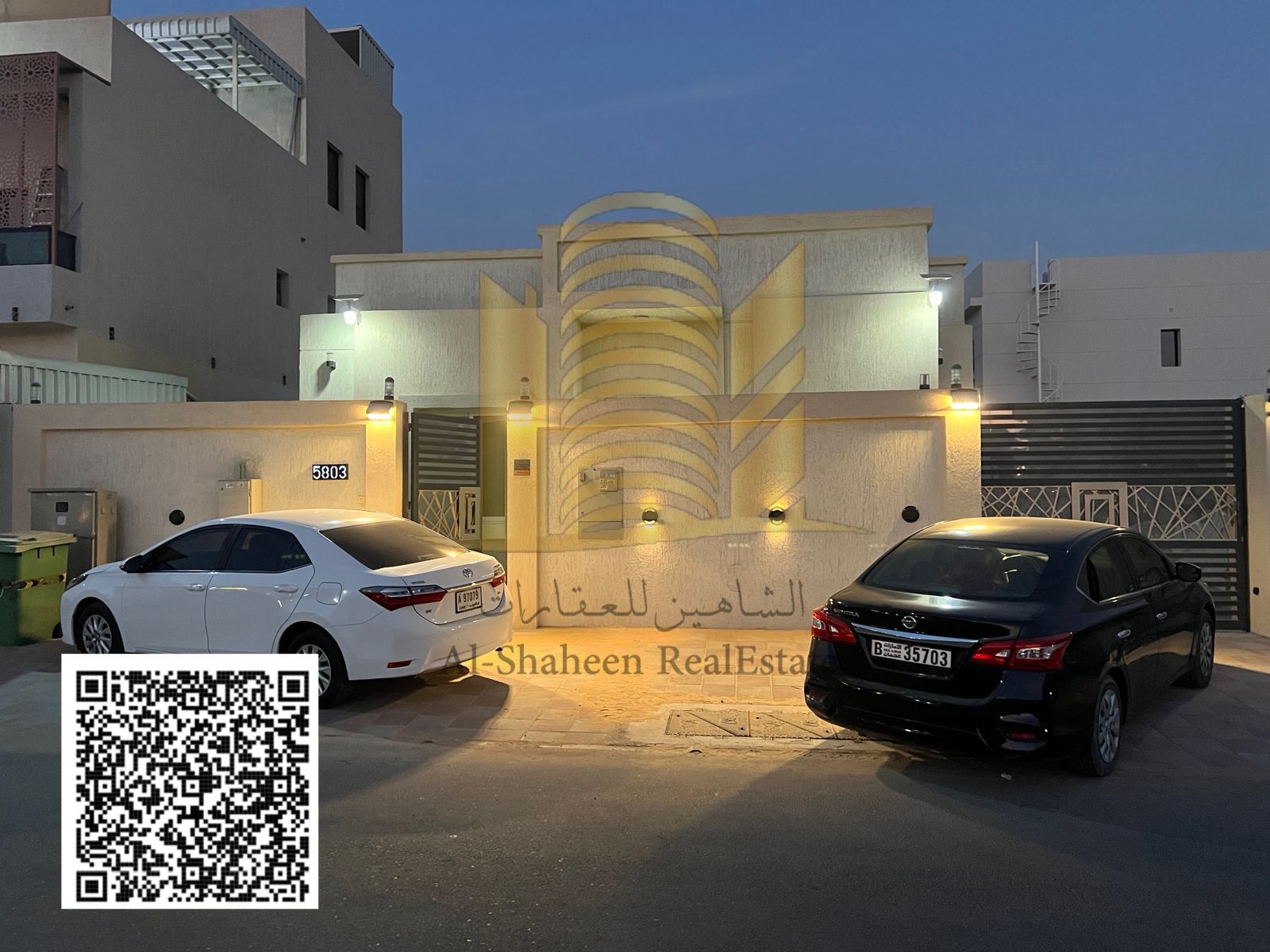 Villa for rent in Al Zahia, one floor. Close to all services. Three bedrooms and a large living room. All bedrooms are master suites. Indoor and outdo