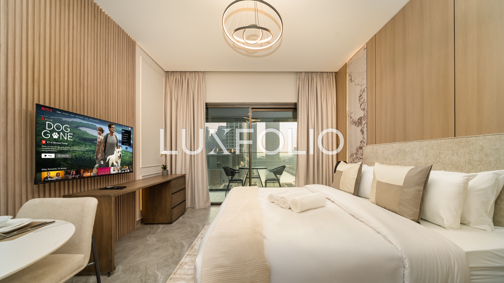 MODERN UPGRADED STUDIO AVAILABLE NOW