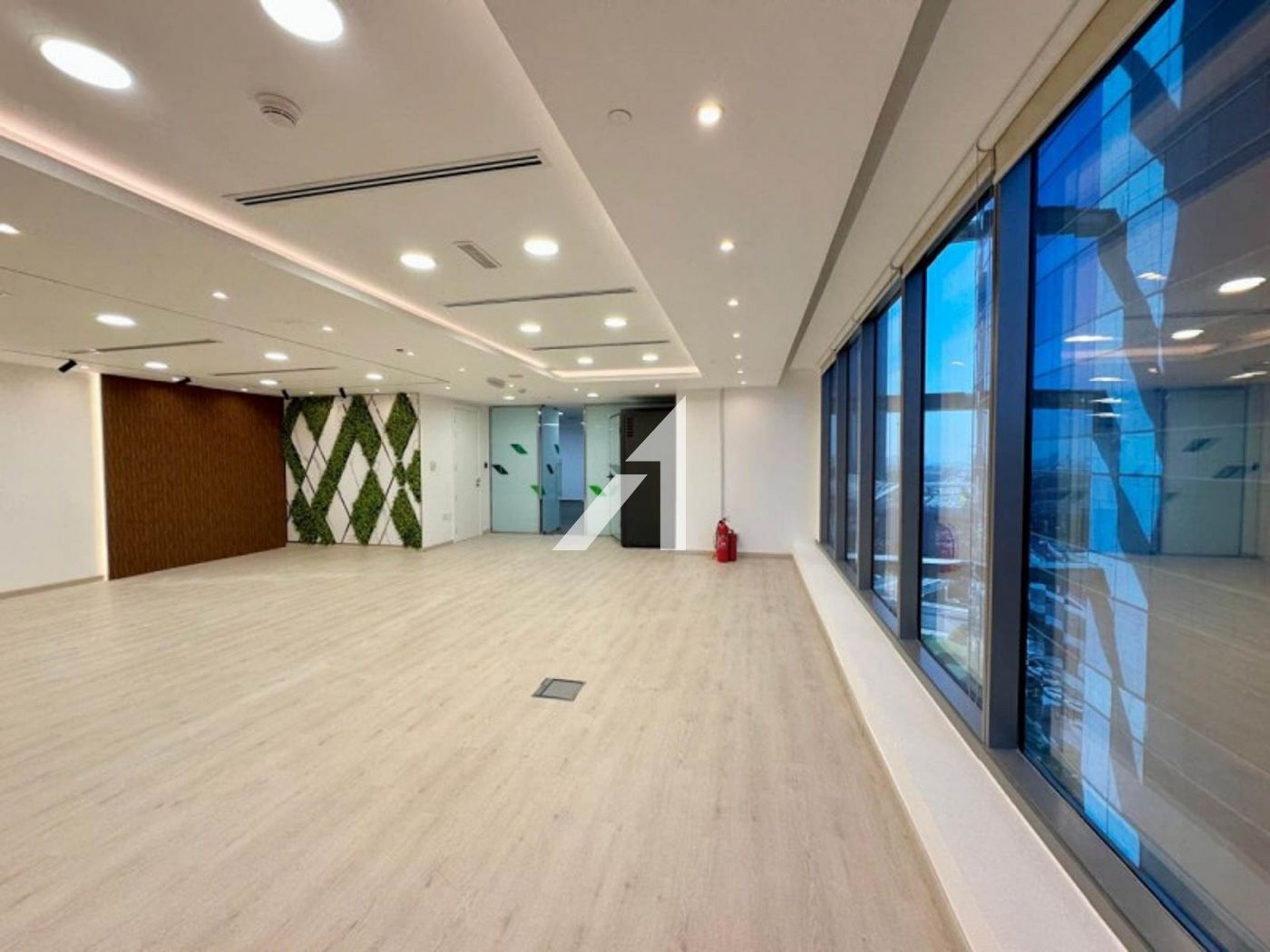 Prime Location|Close to Metro Station|Ready Office