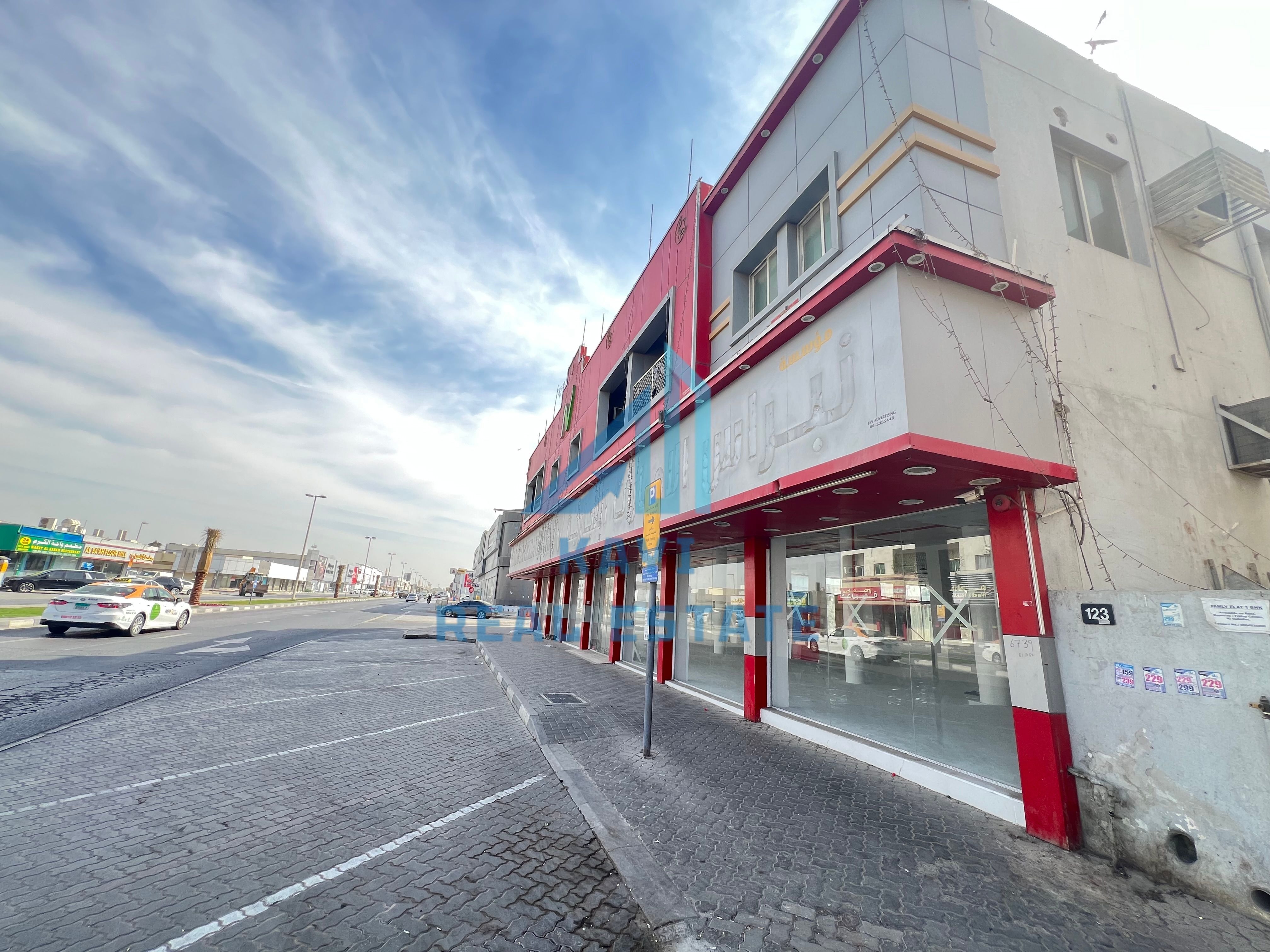Big size showroom on prime location