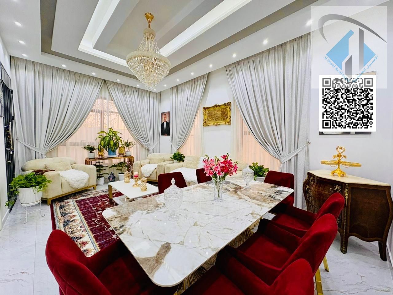Villa for sale in Ajman, connected to electricity, water, and air conditioning. Excellent location, high-end finishing.