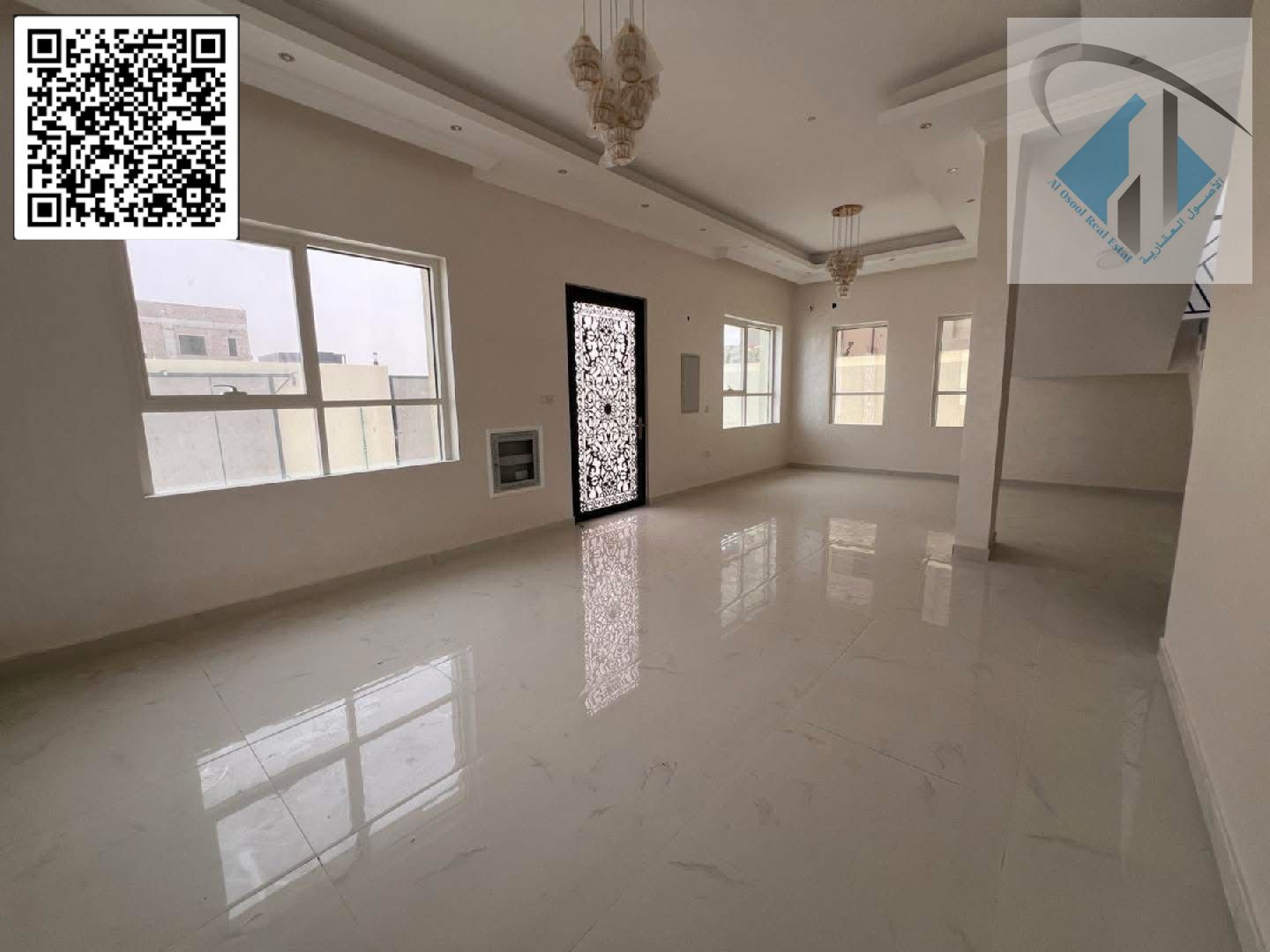 Excellent and negotiable price - Two floors & large courtyard - Freehold ownership for all nationalities - Easy bank financing available