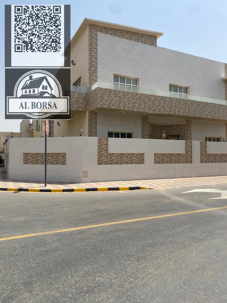 Villa for sale in Al Muwaihat 2, Ajman. 5 master bedrooms, majlis, living room with kitchen and maid's room.