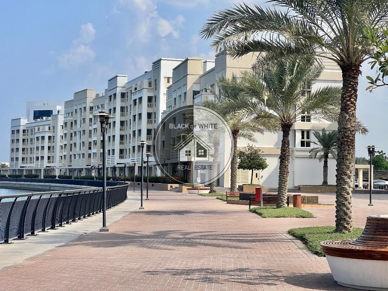 Spacious Unit | High ROI | Community Living