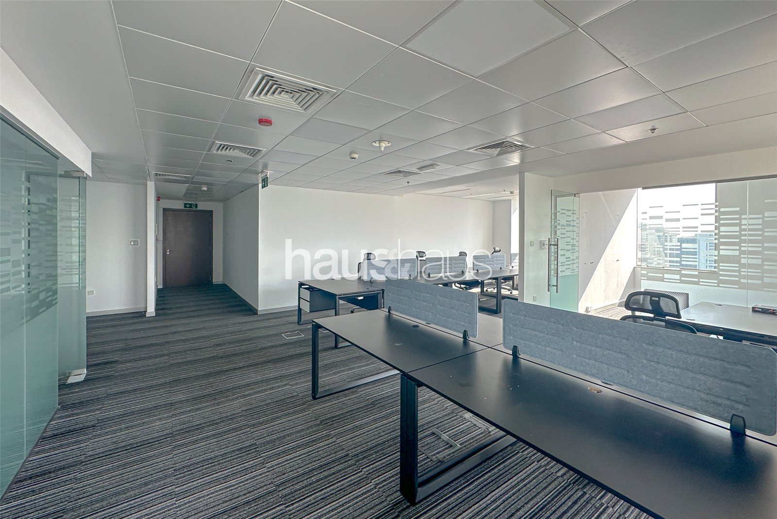 Fully Fitted | Part Furnished | 3 Cabins