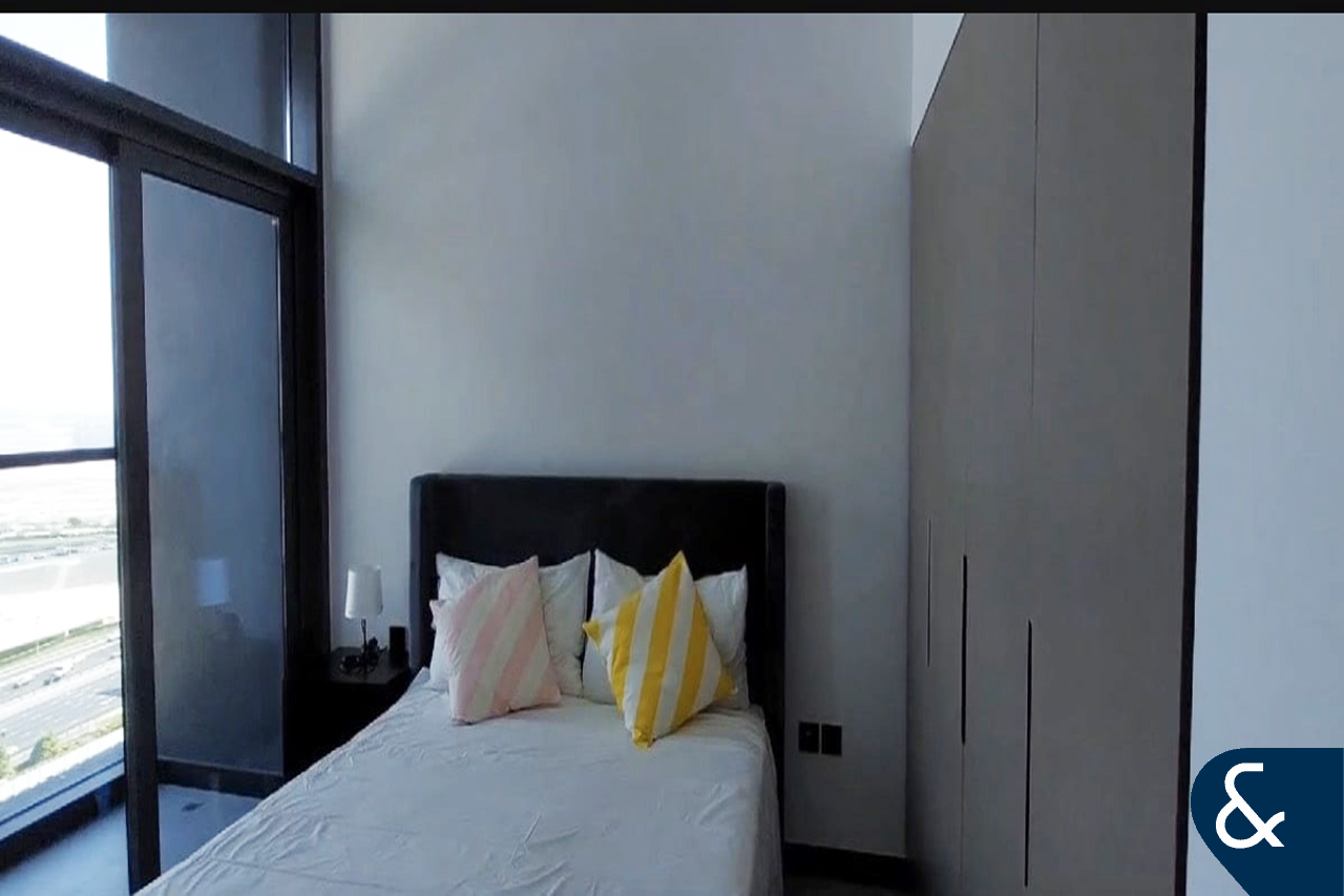 Furnished | Great Location | 1 Bathroom